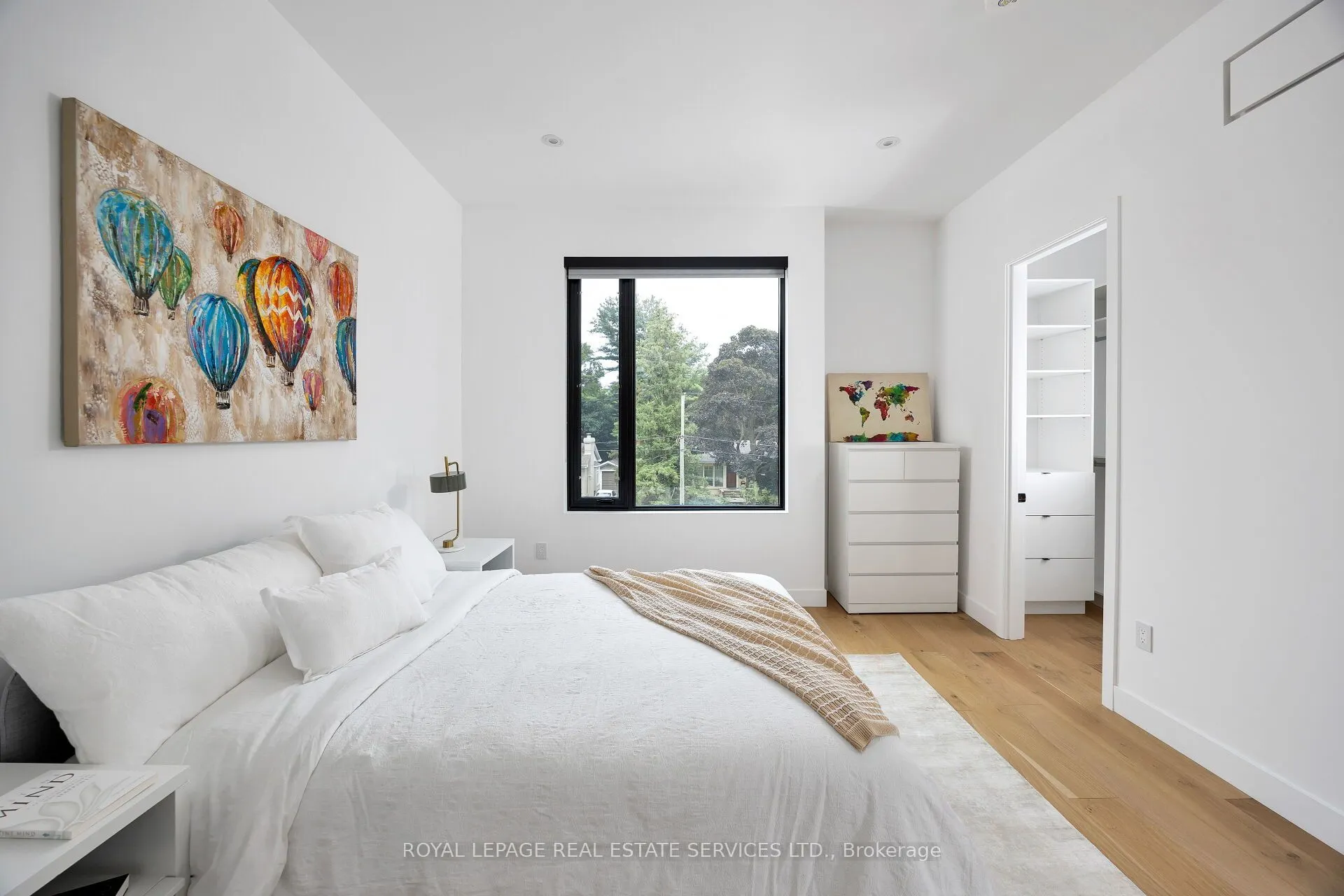 1405 Acton Crescent