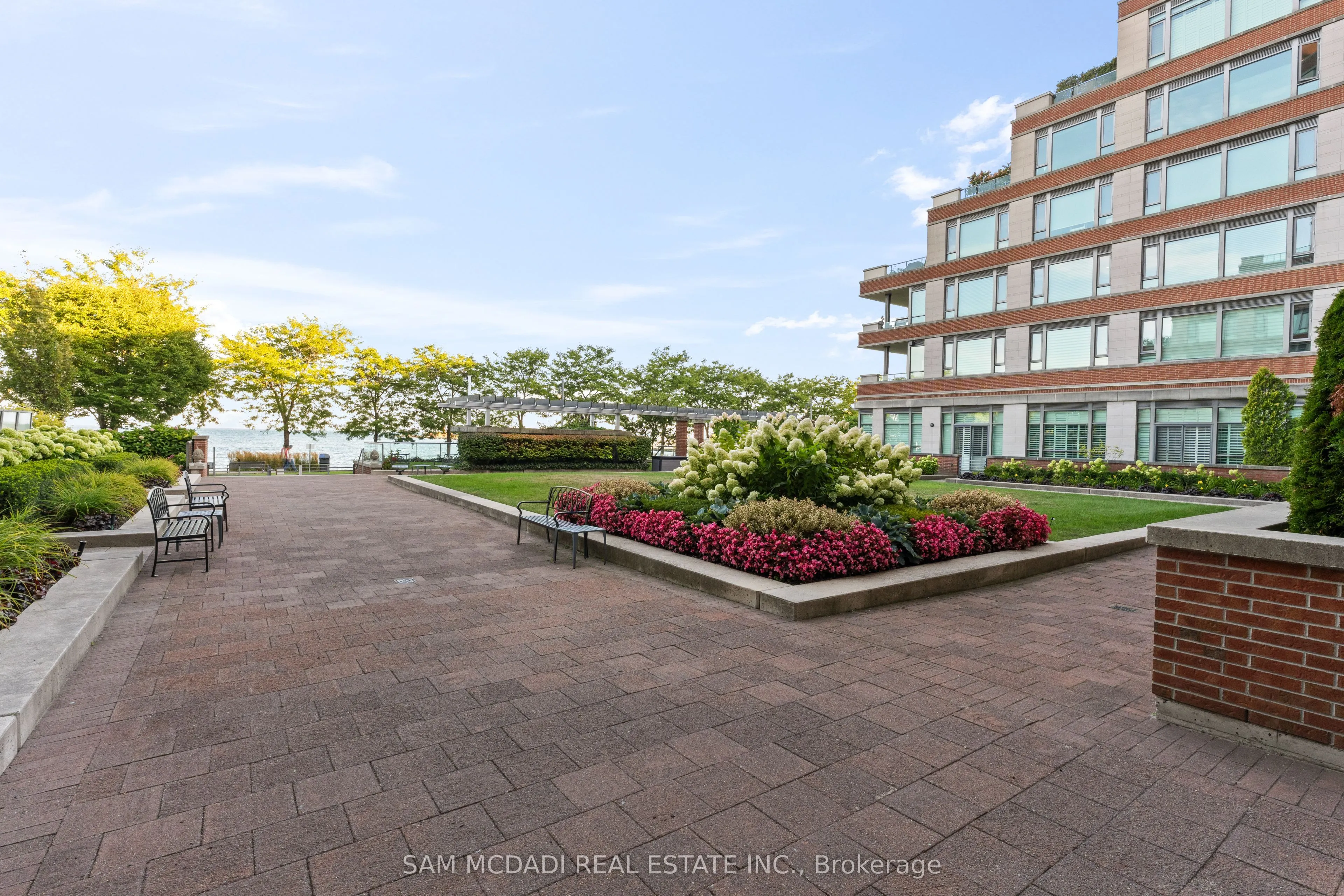 65 Port Street E, #509