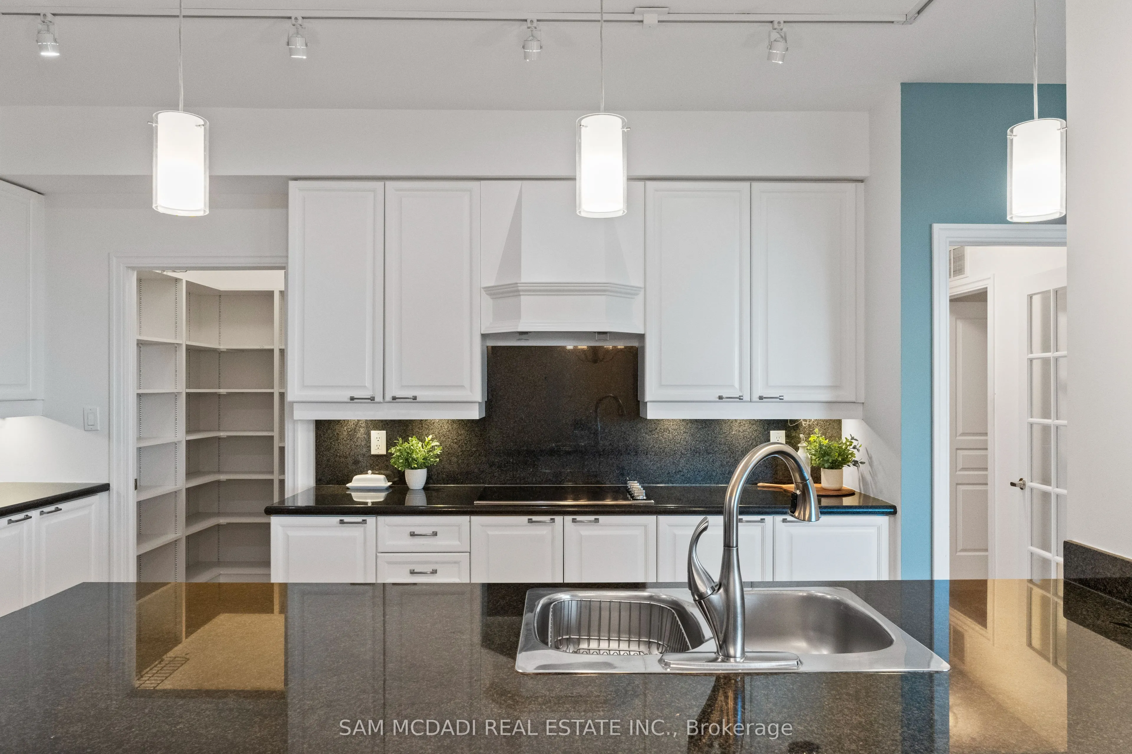 65 Port Street E, #509