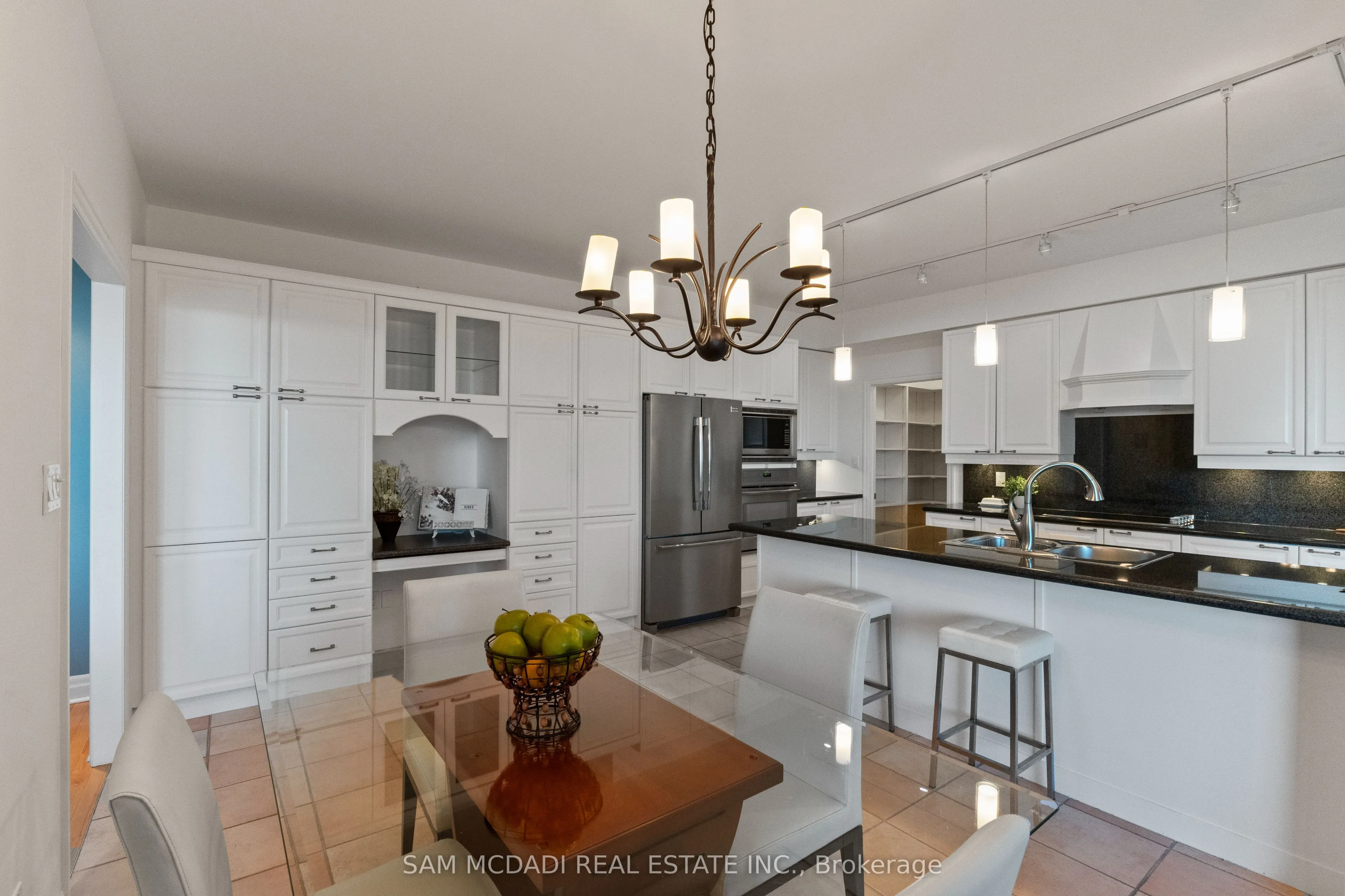 65 Port Street E, #509