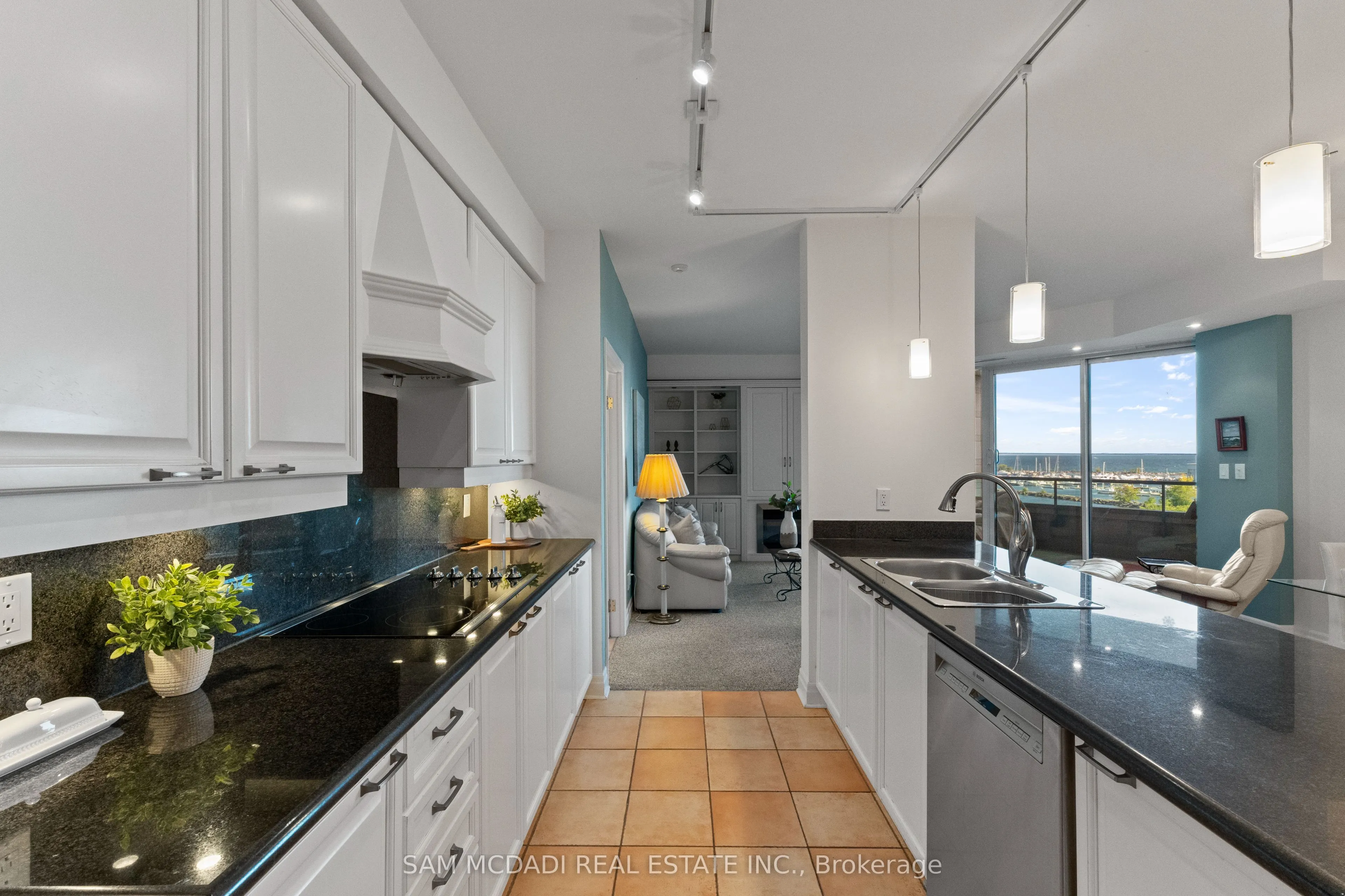 65 Port Street E, #509