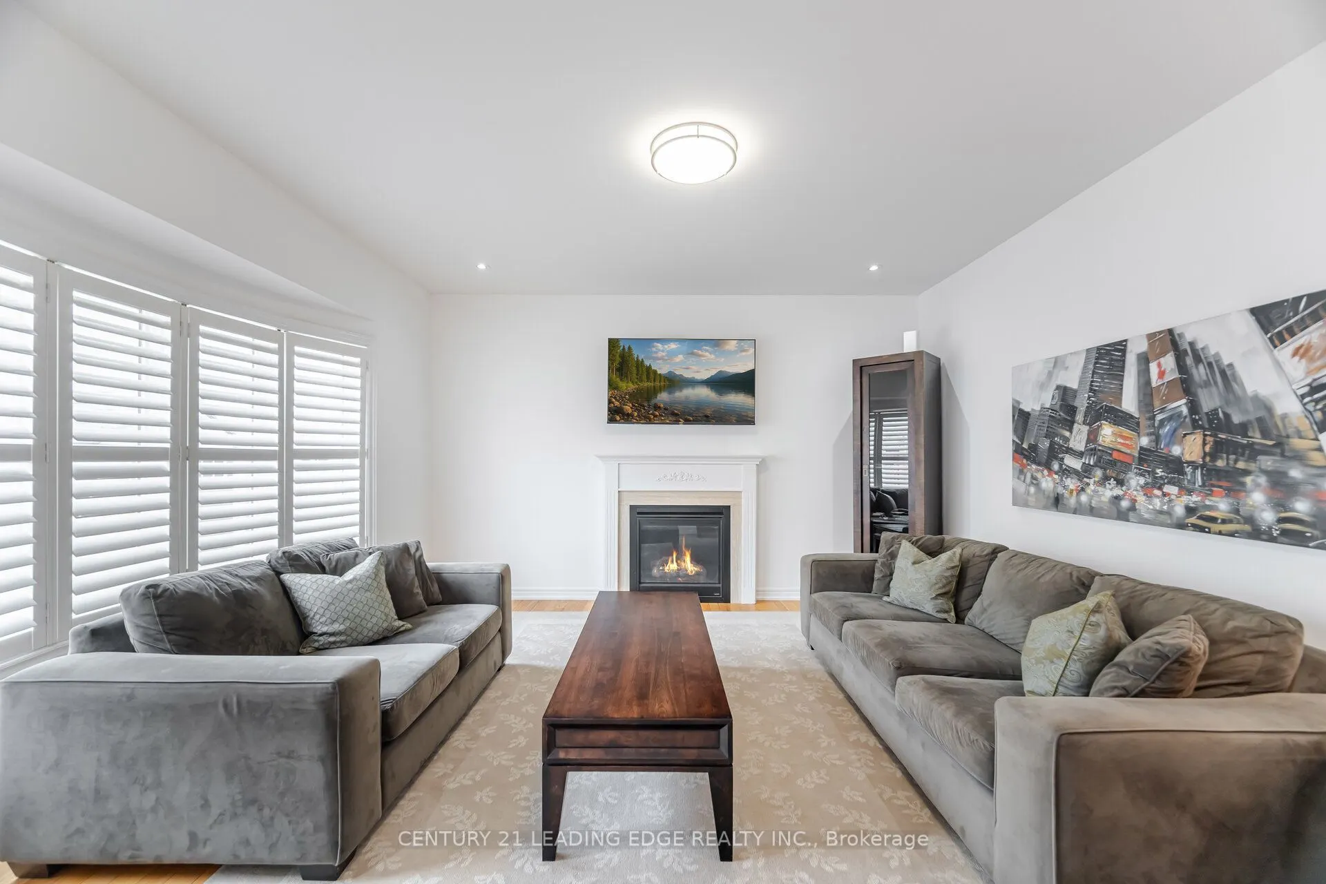 34 Royal Links Circle
