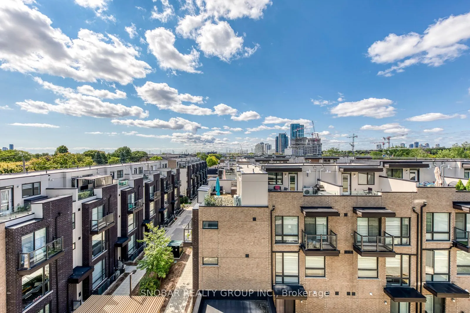 8 Fieldway Road, #504