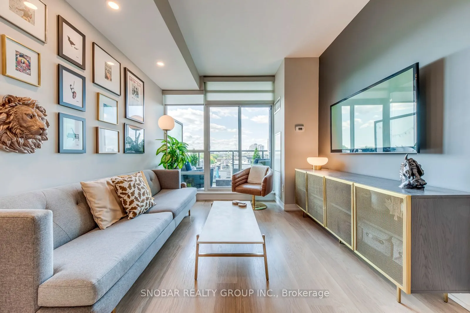 8 Fieldway Road, #504