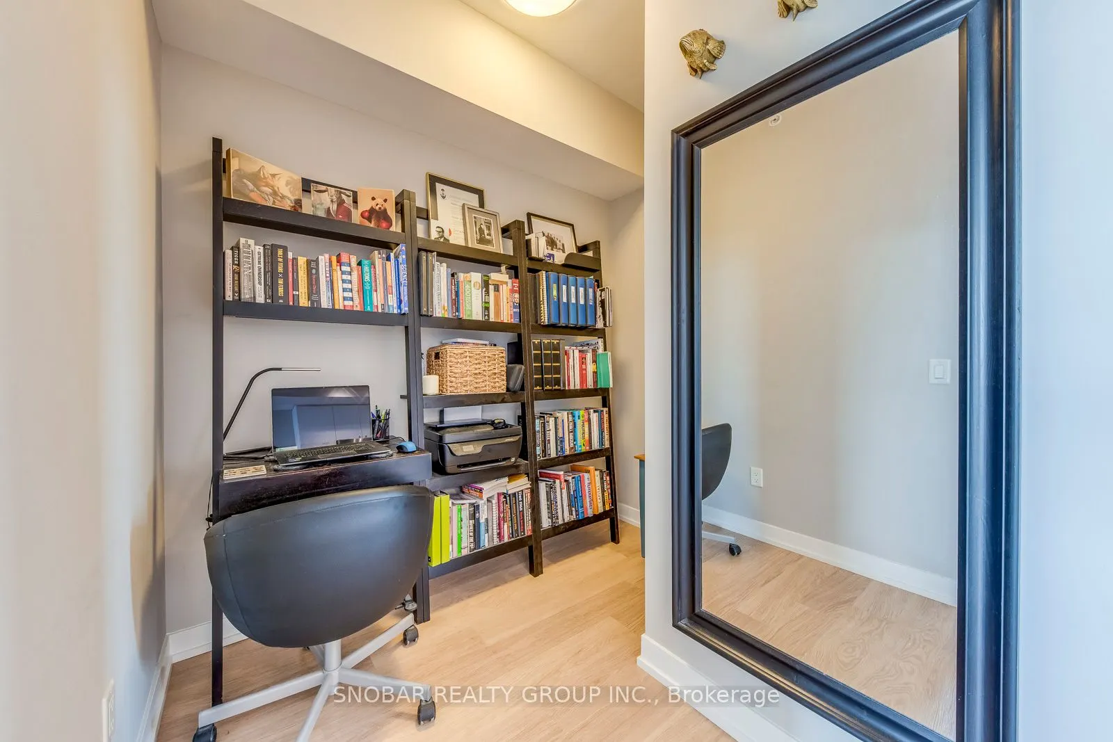 8 Fieldway Road, #504