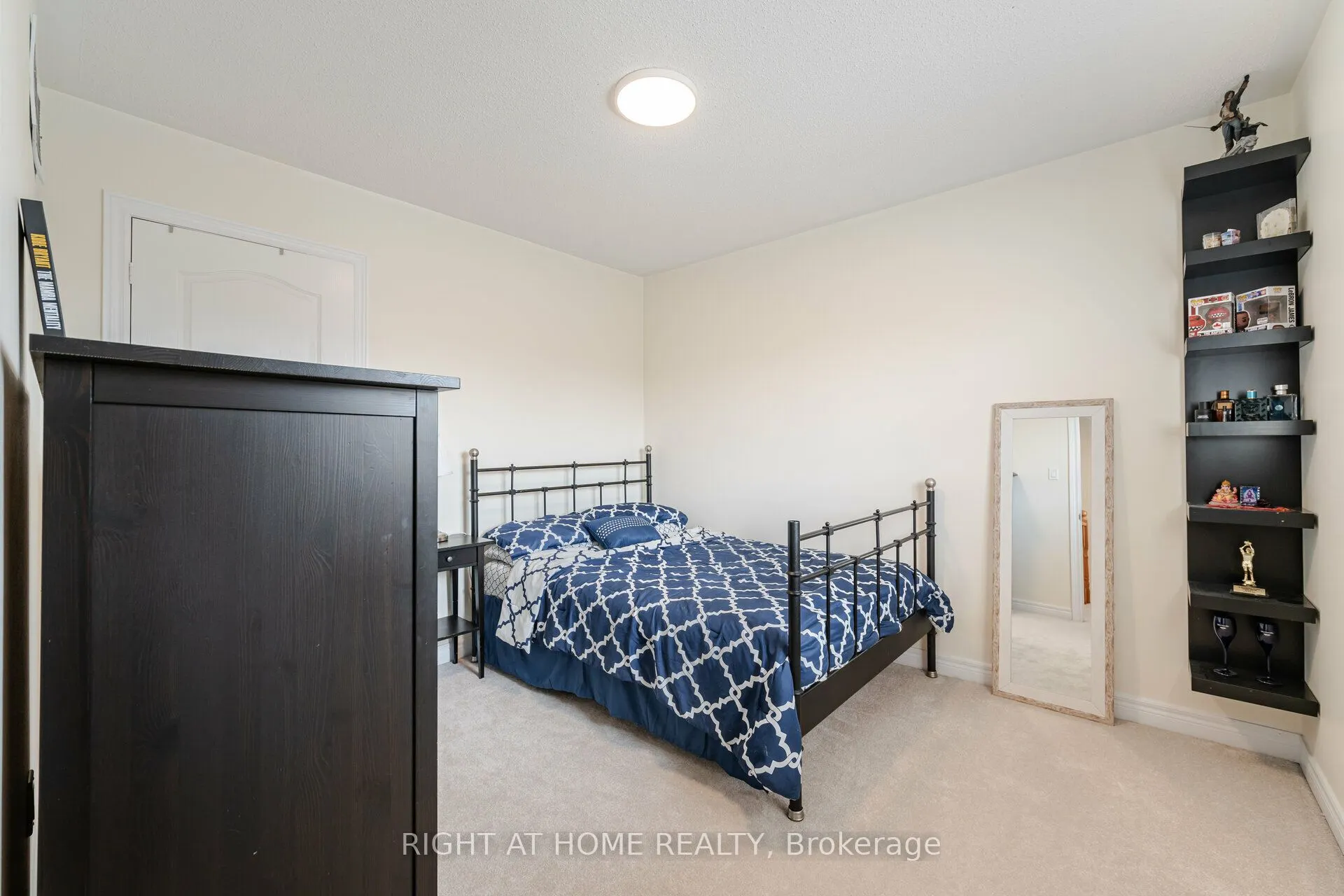 122 Fletchers Creek Boulevard