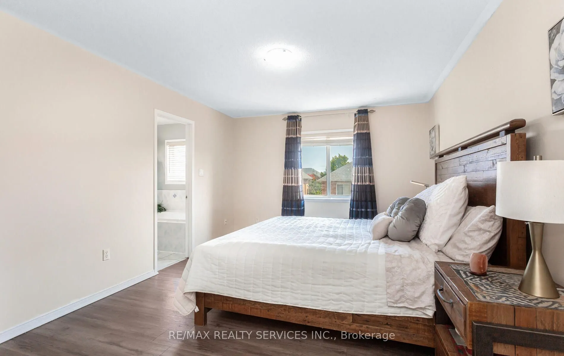 3770 Brinwood Gate