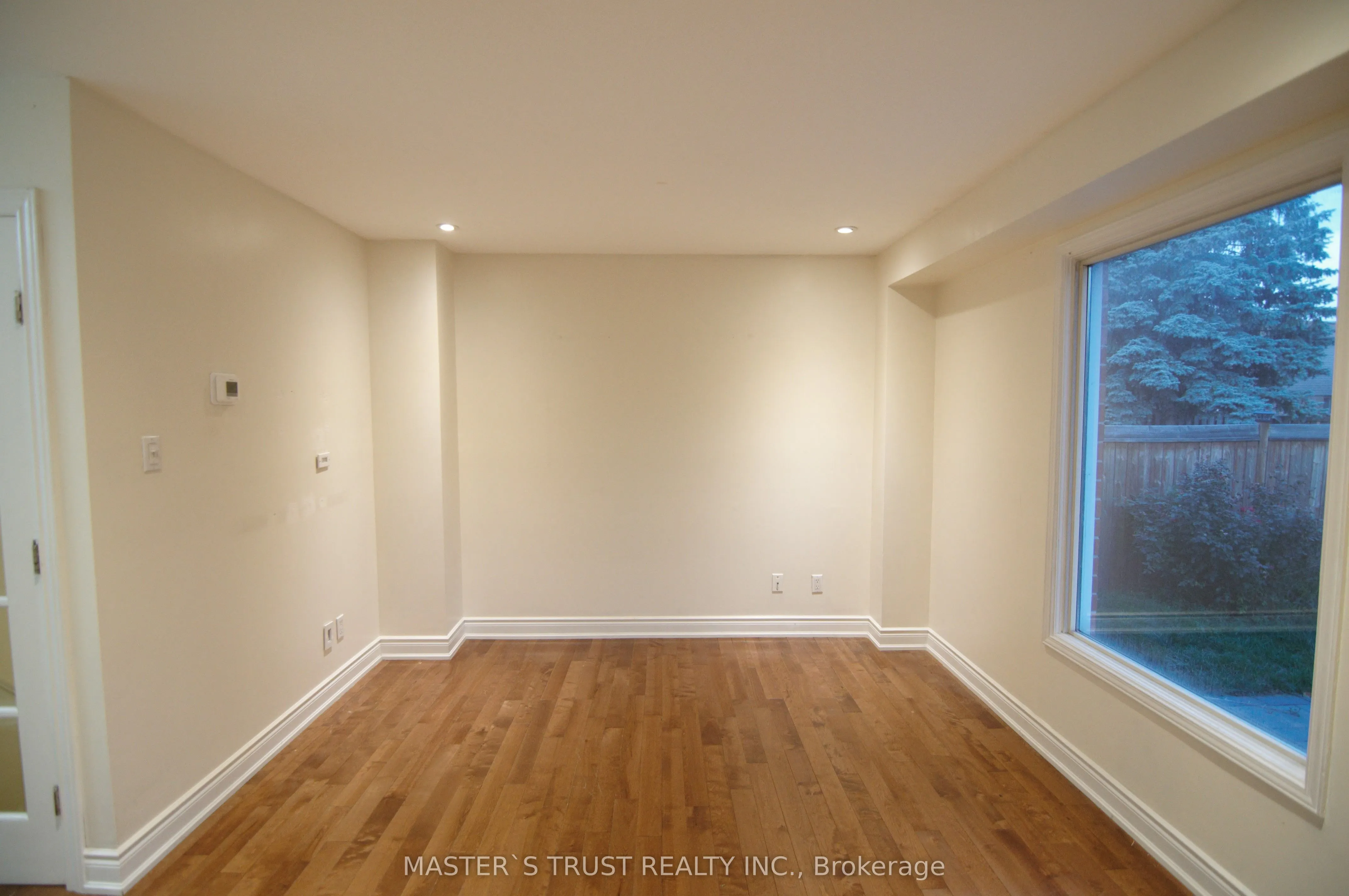 37 Cassander Crescent