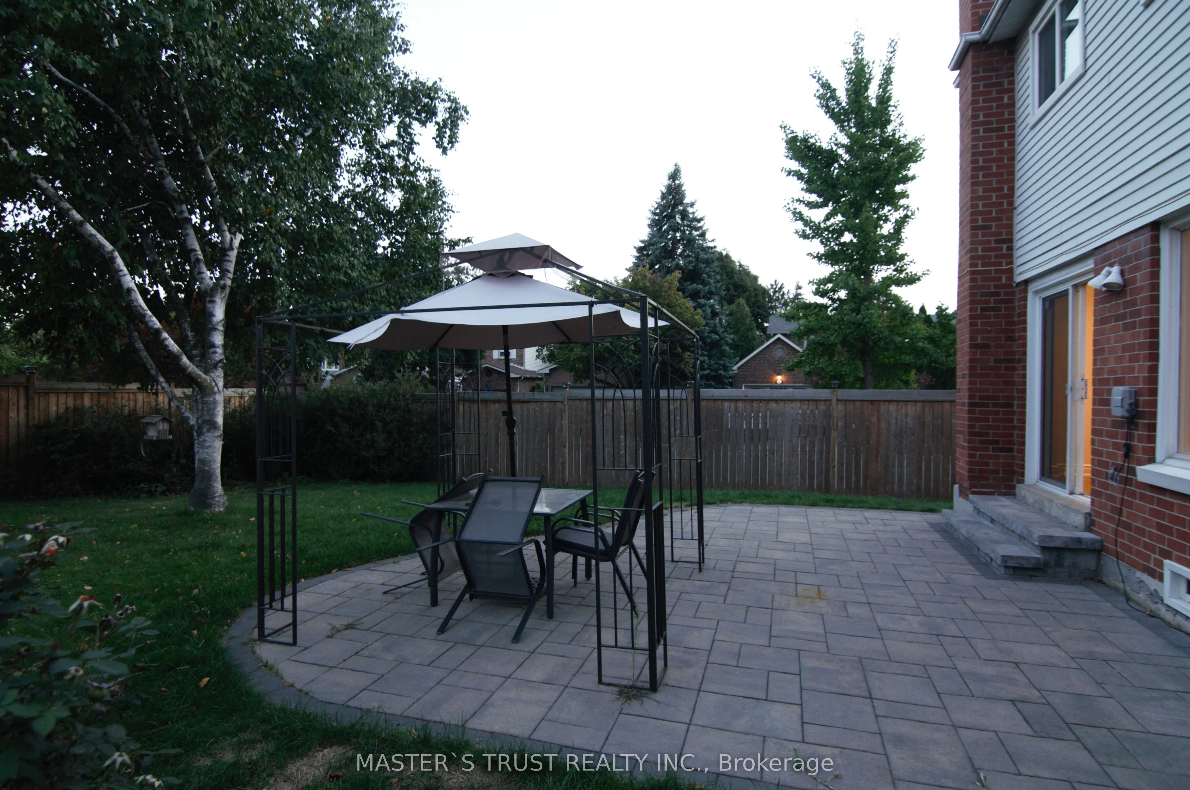 37 Cassander Crescent