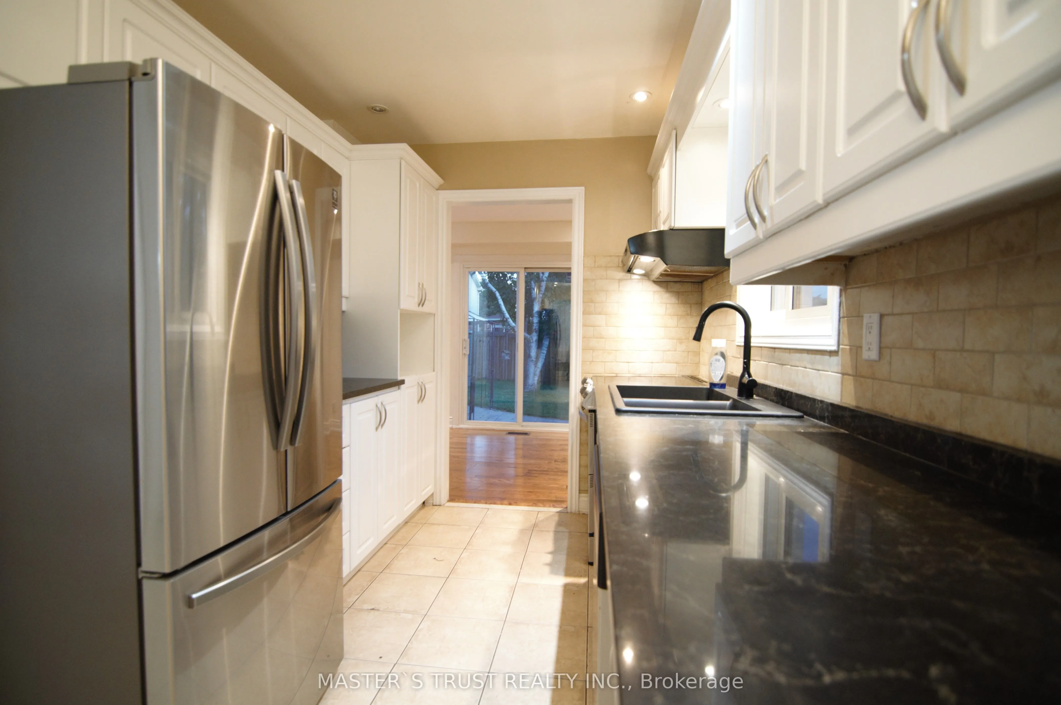 37 Cassander Crescent