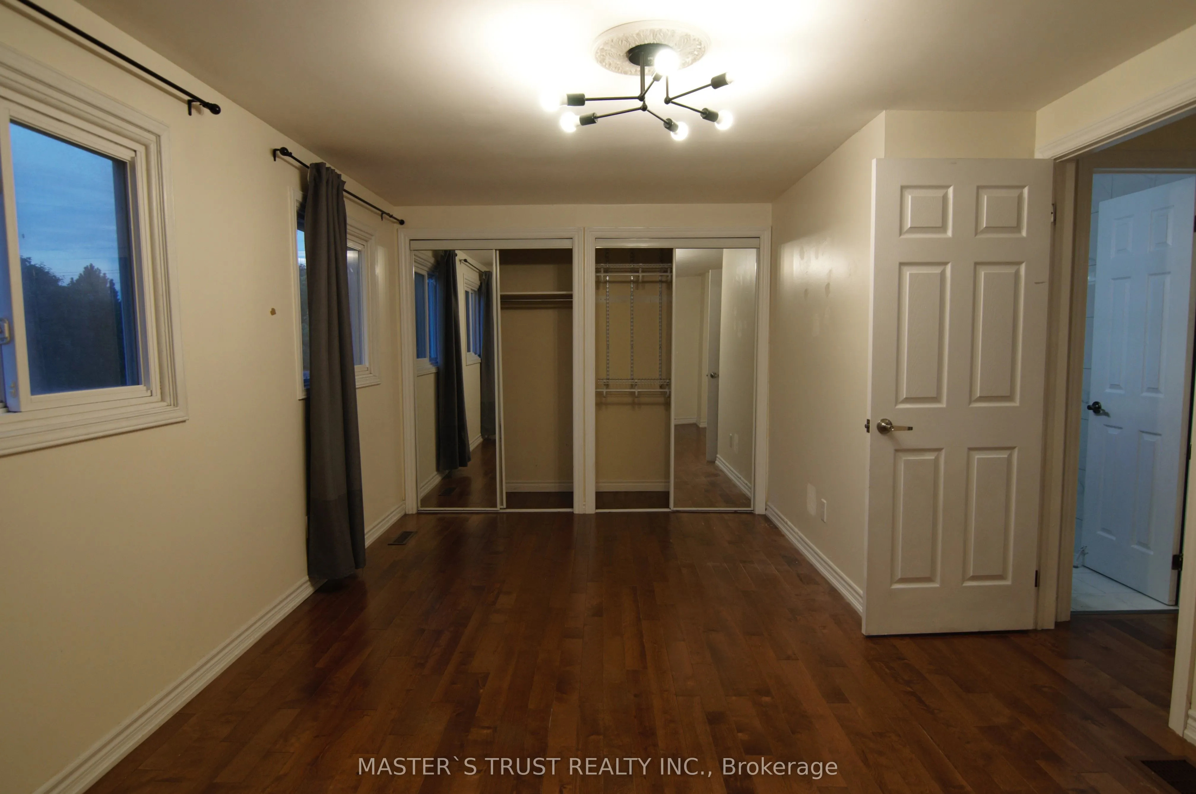 37 Cassander Crescent
