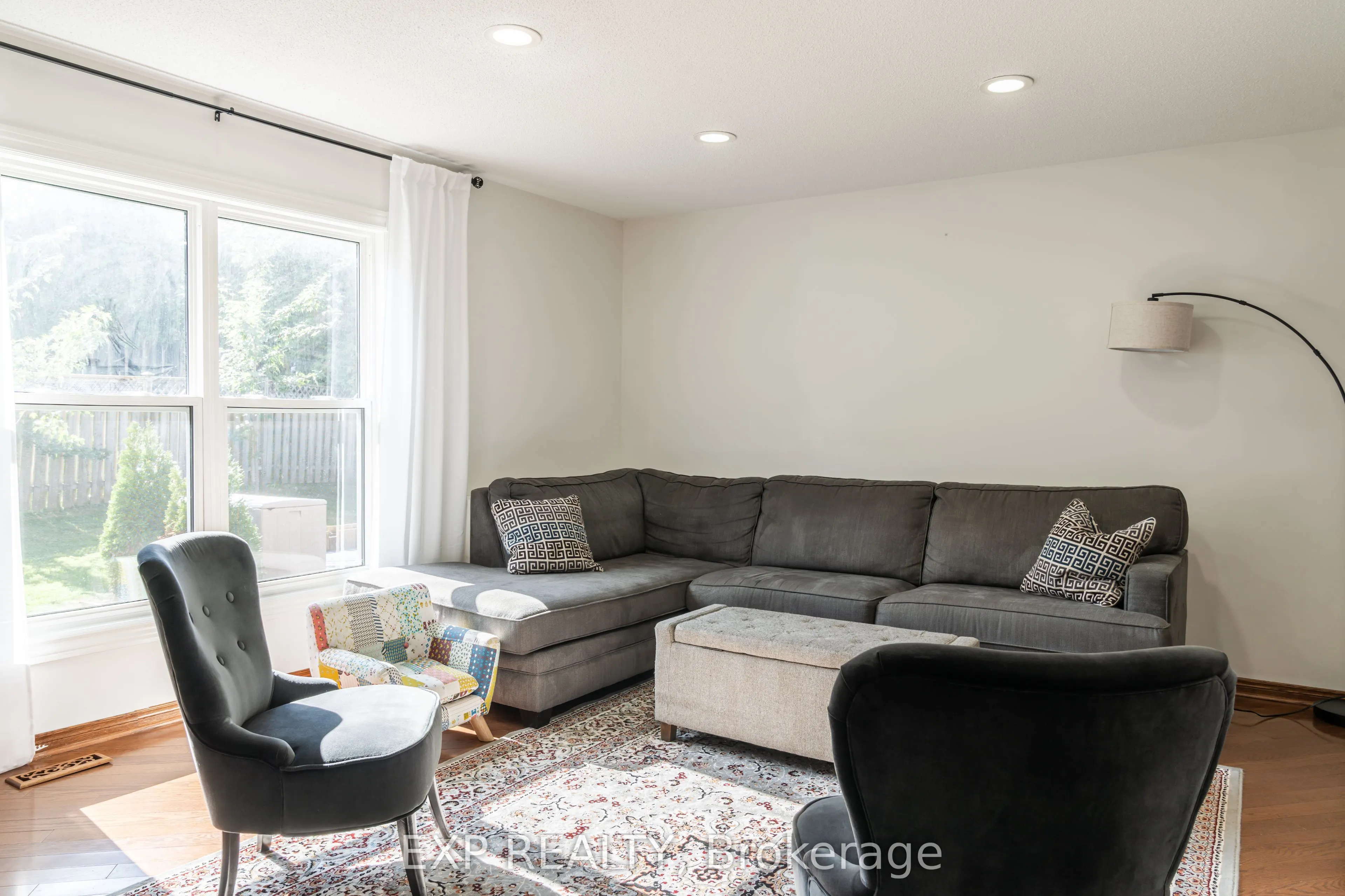 218 Kensington Place