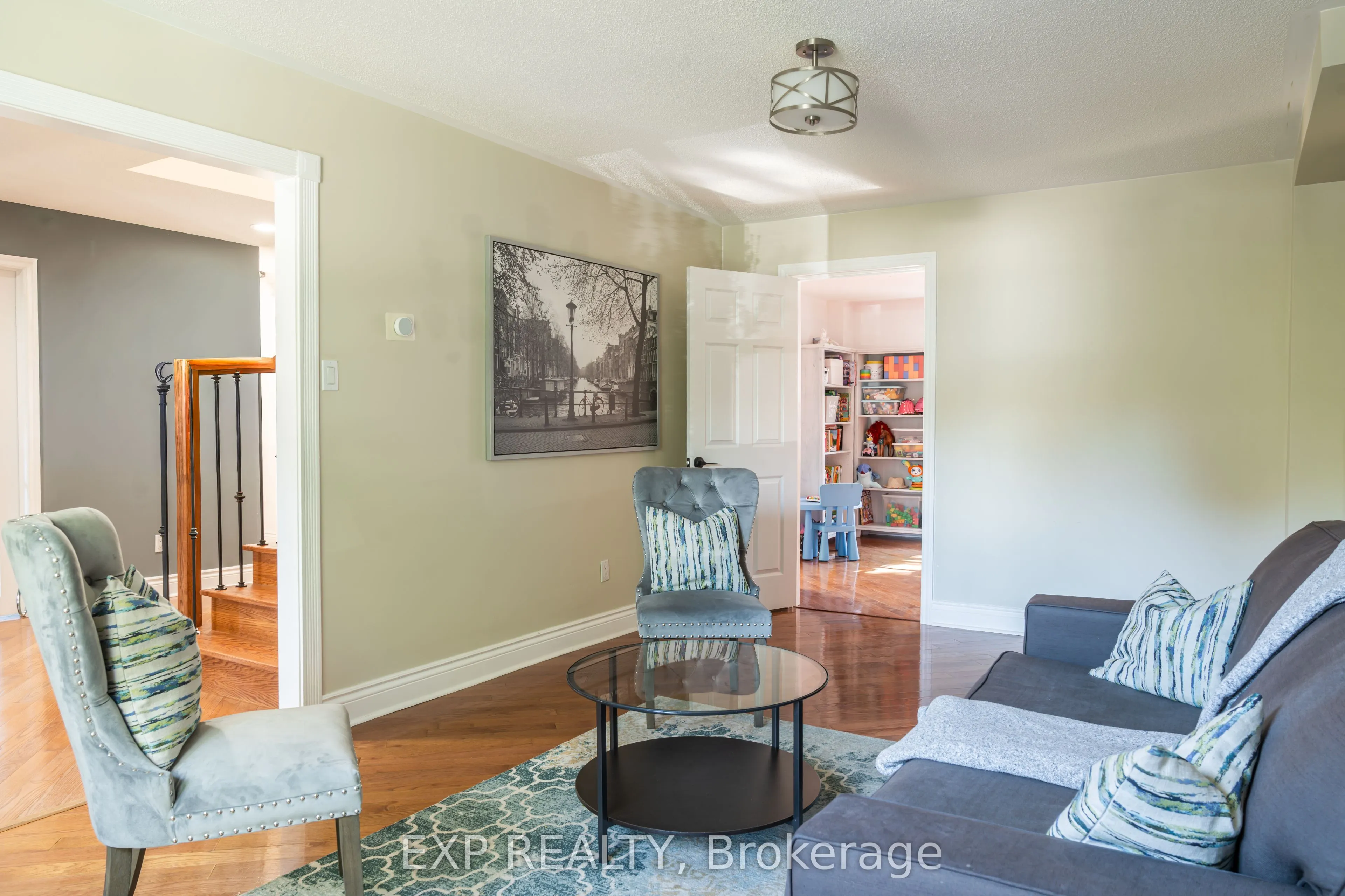 218 Kensington Place