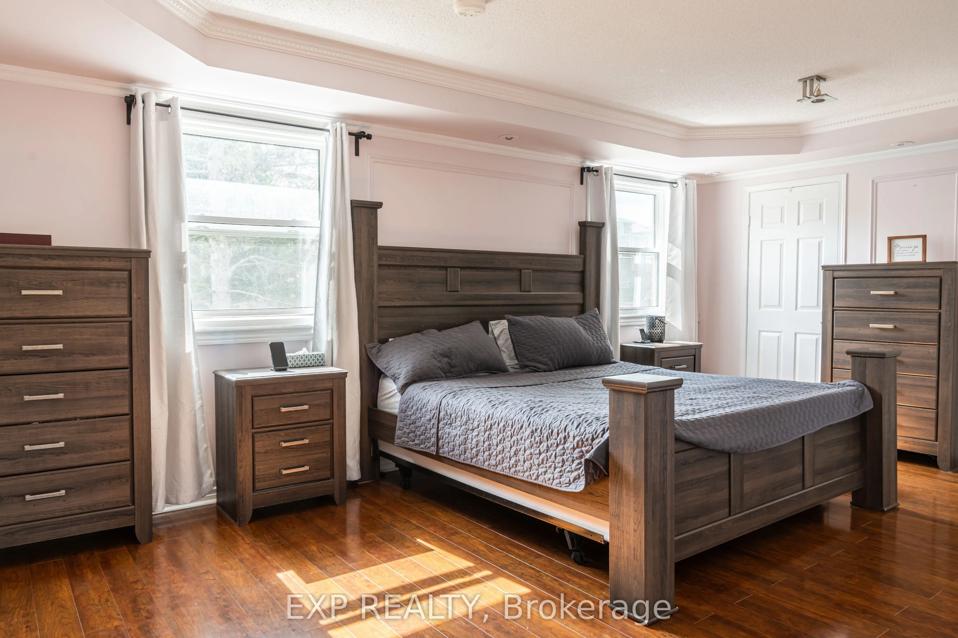 218 Kensington Place