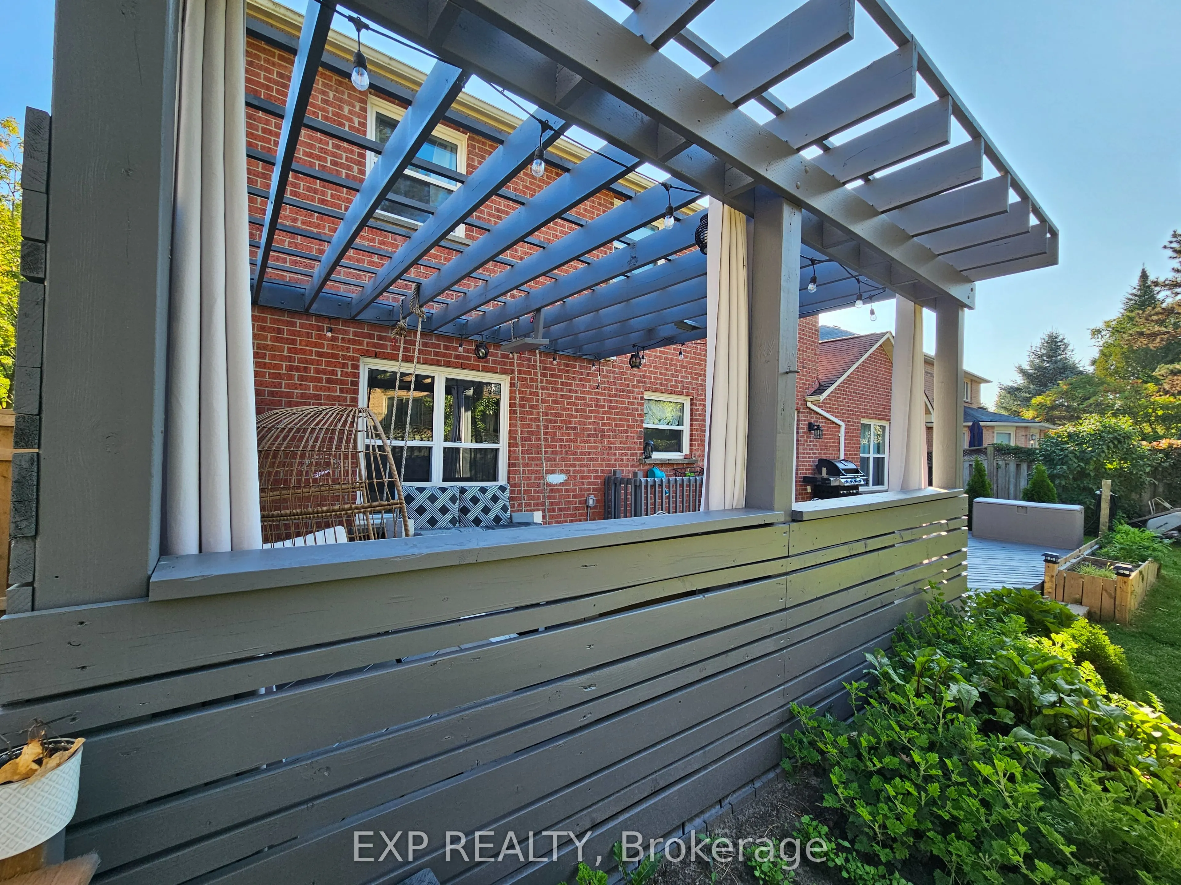 218 Kensington Place