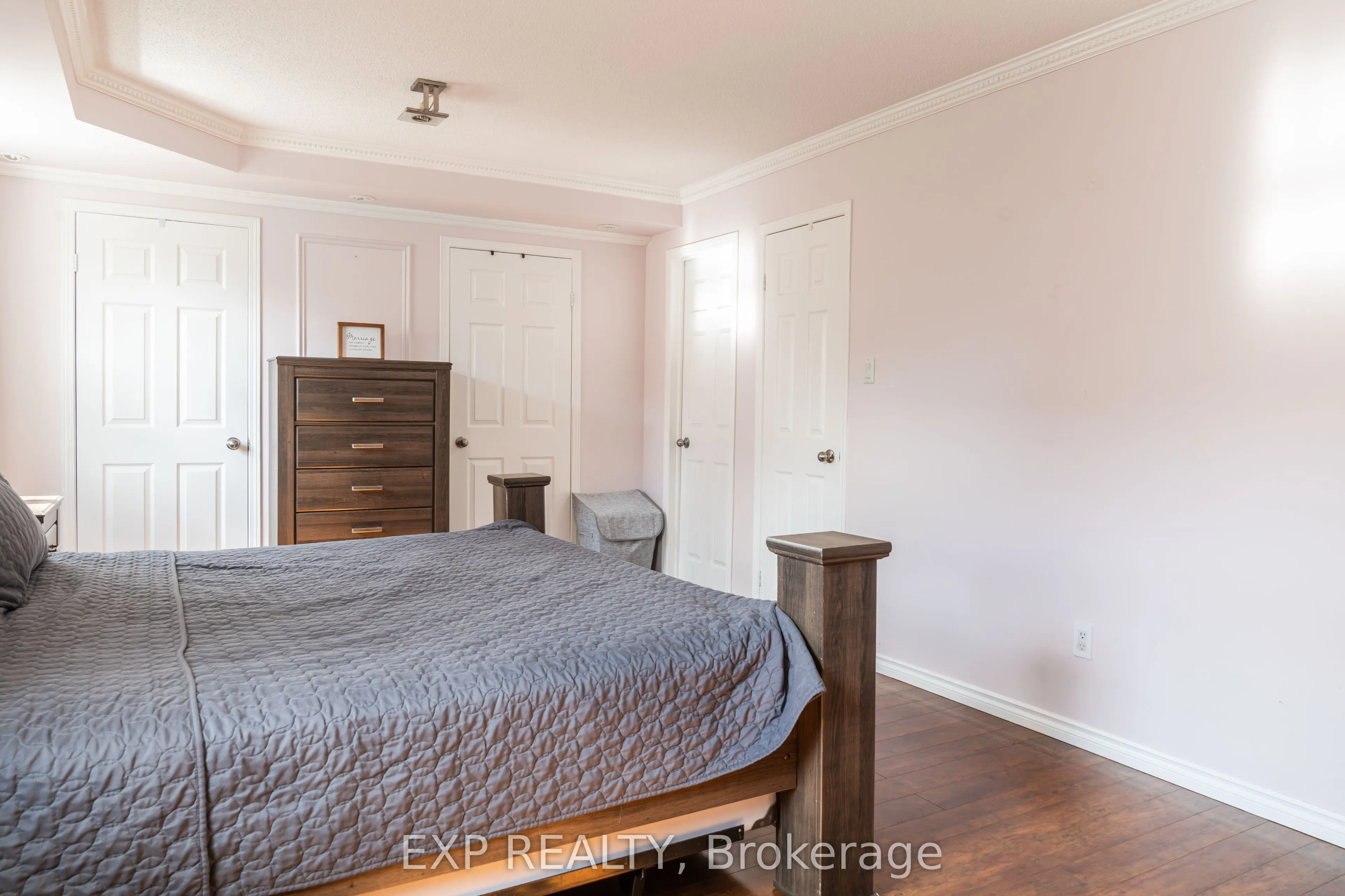 218 Kensington Place