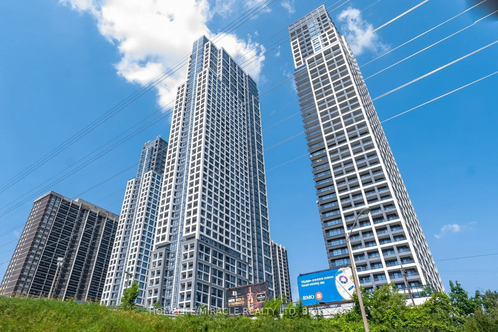 9 Mabelle Avenue, #1818