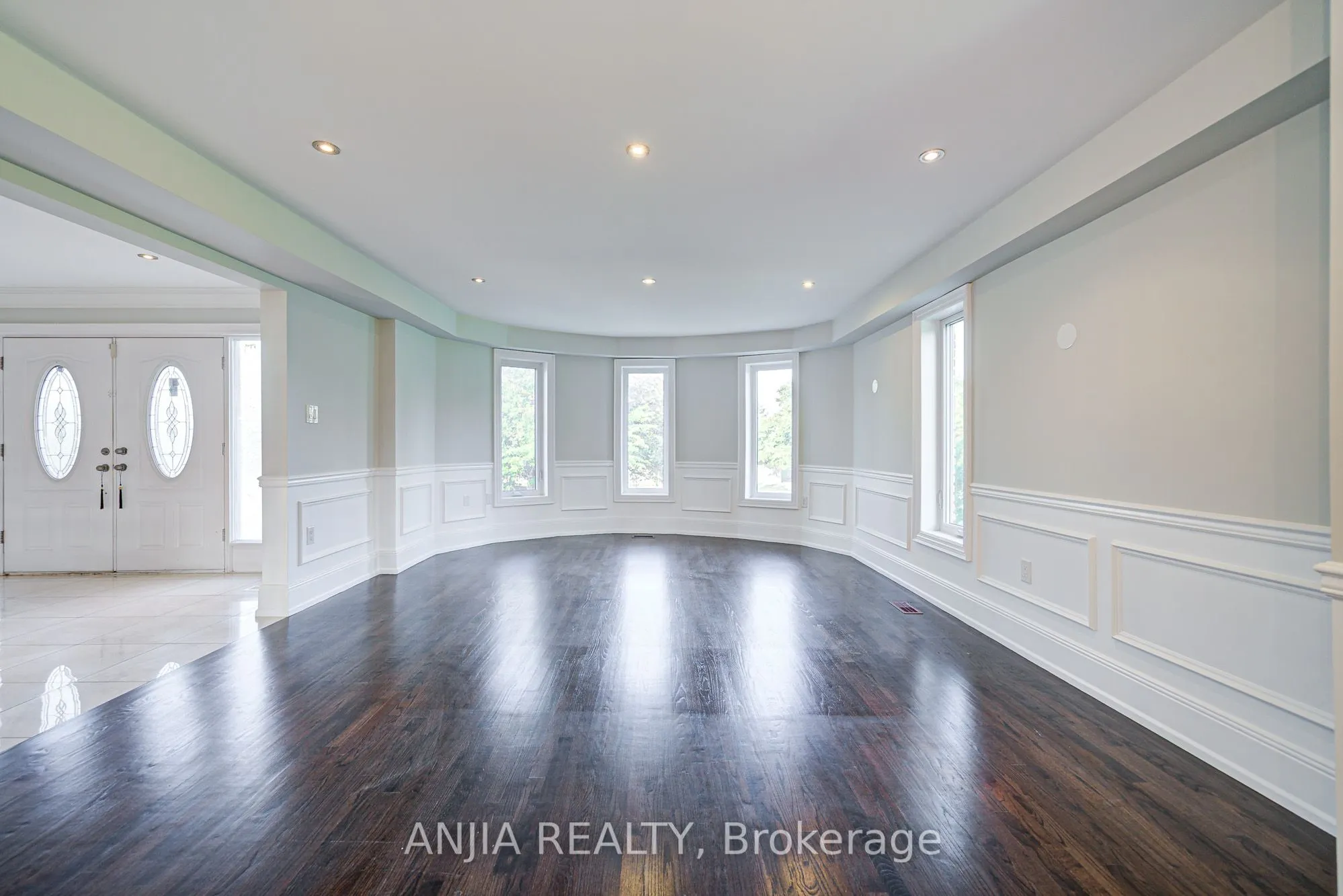 44 Bellini Avenue