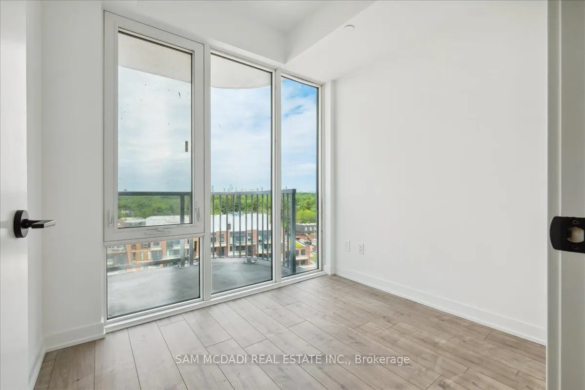 220 Missinnihe Way, #1001