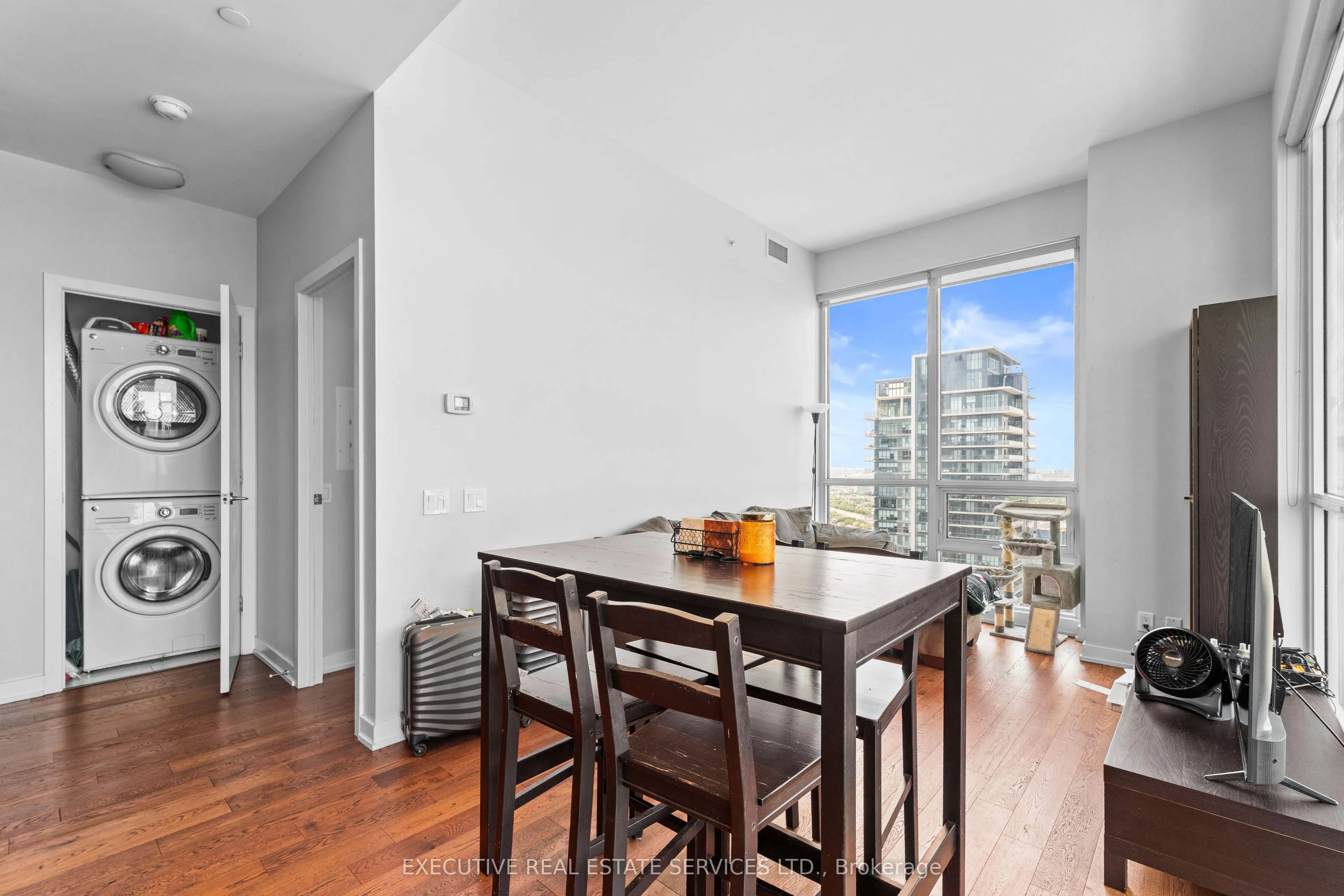 2200 Lakeshore Boulevard W, #LPH07