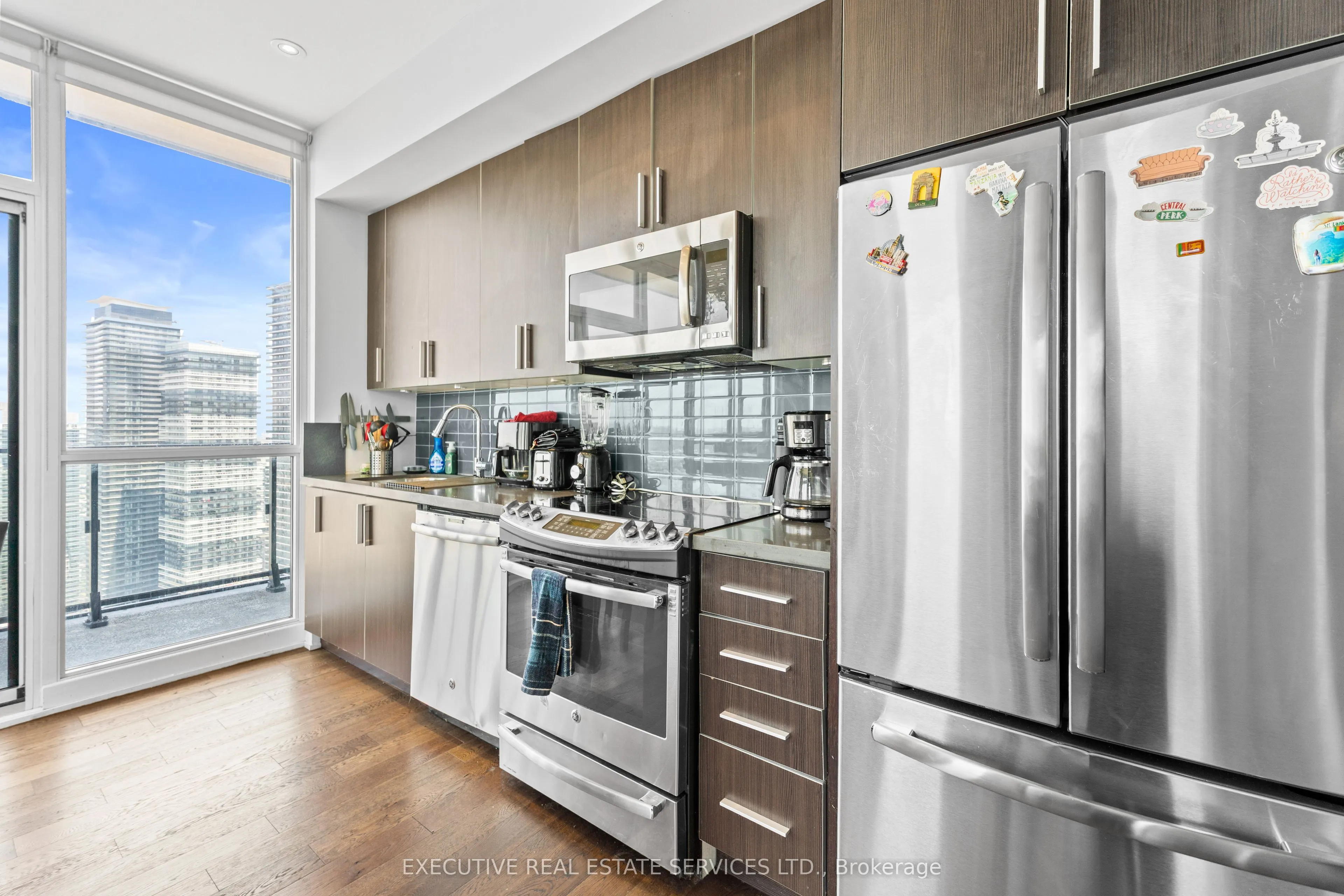 2200 Lakeshore Boulevard W, #LPH07
