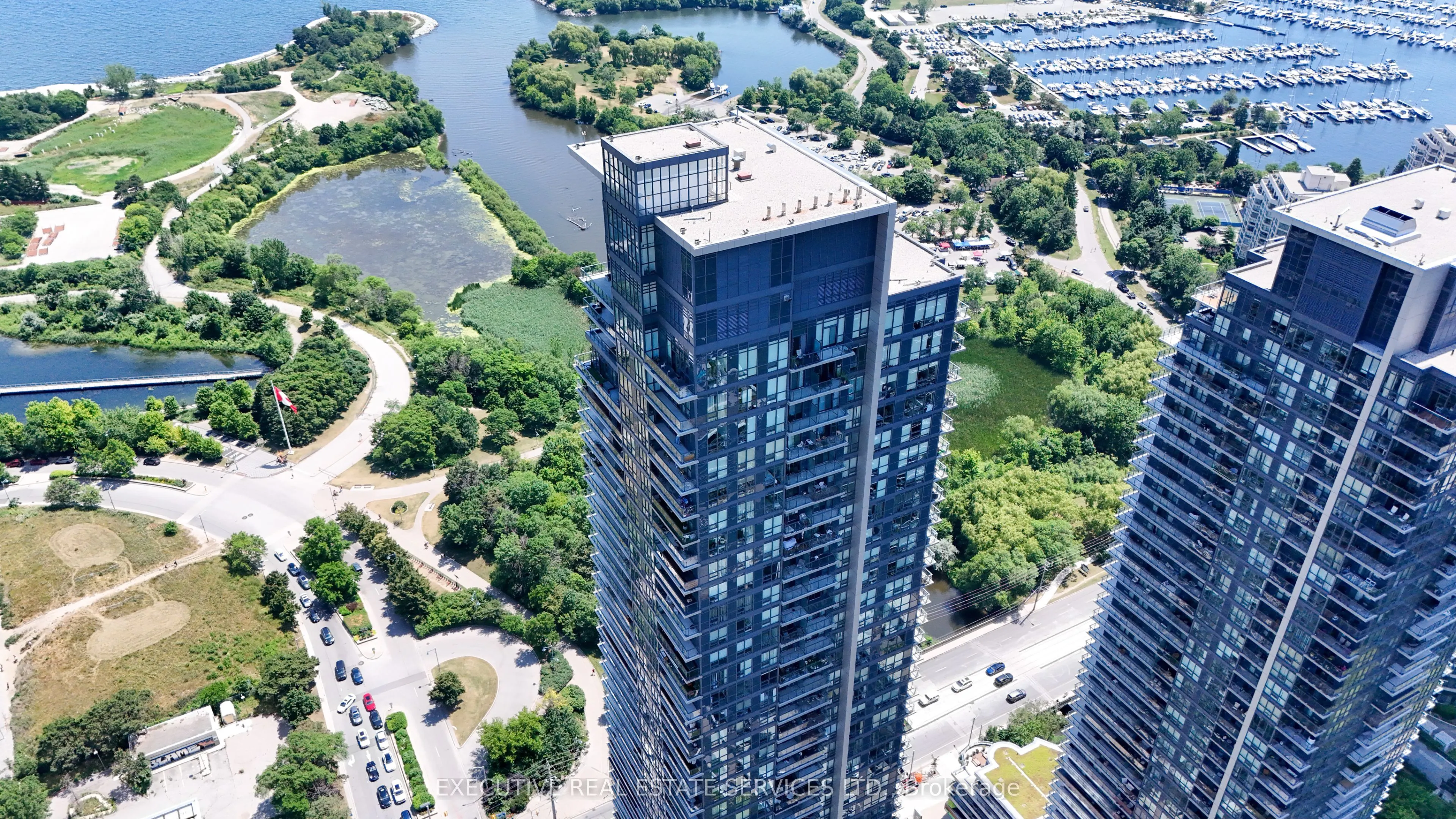 2200 Lakeshore Boulevard W, #LPH07