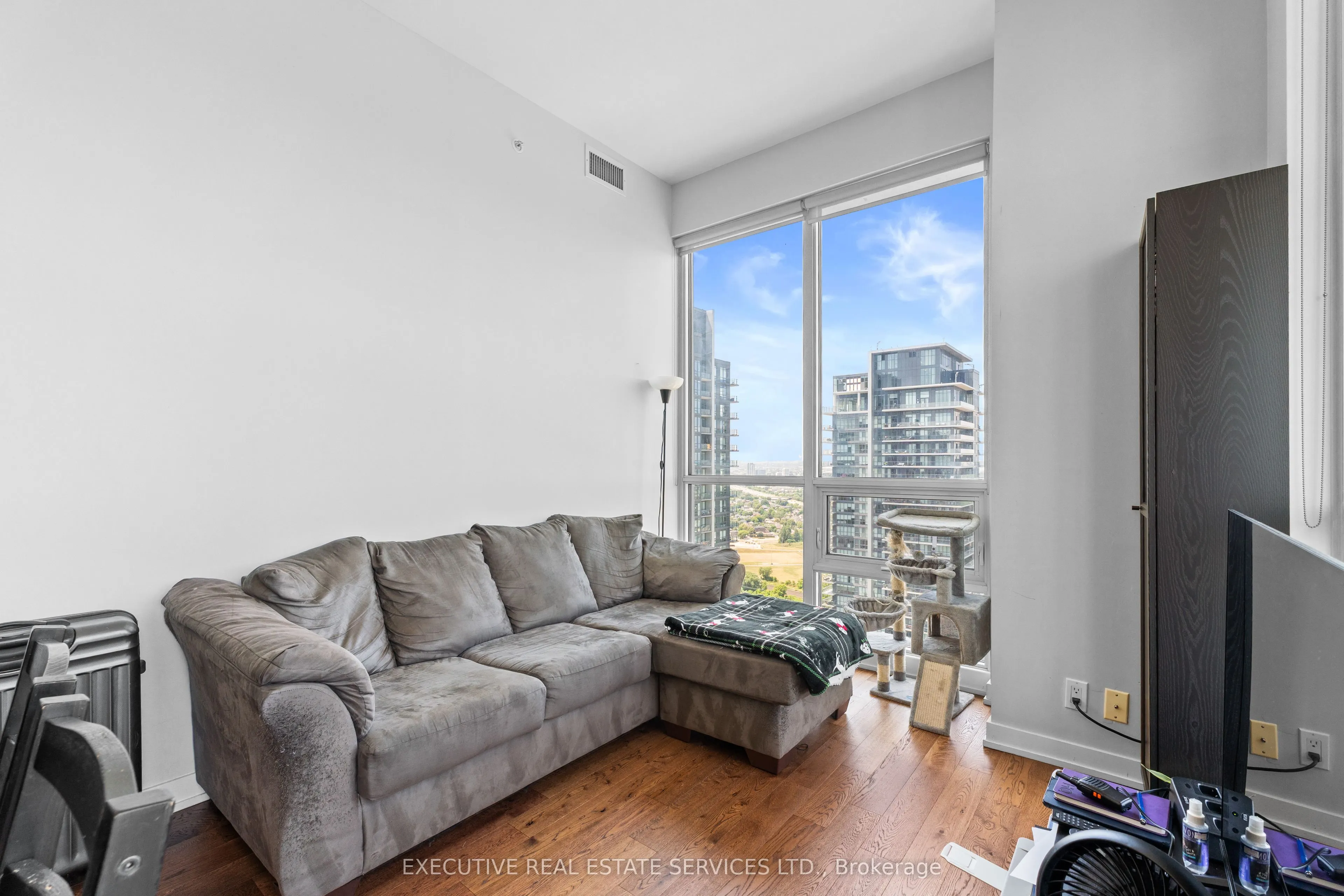 2200 Lakeshore Boulevard W, #LPH07
