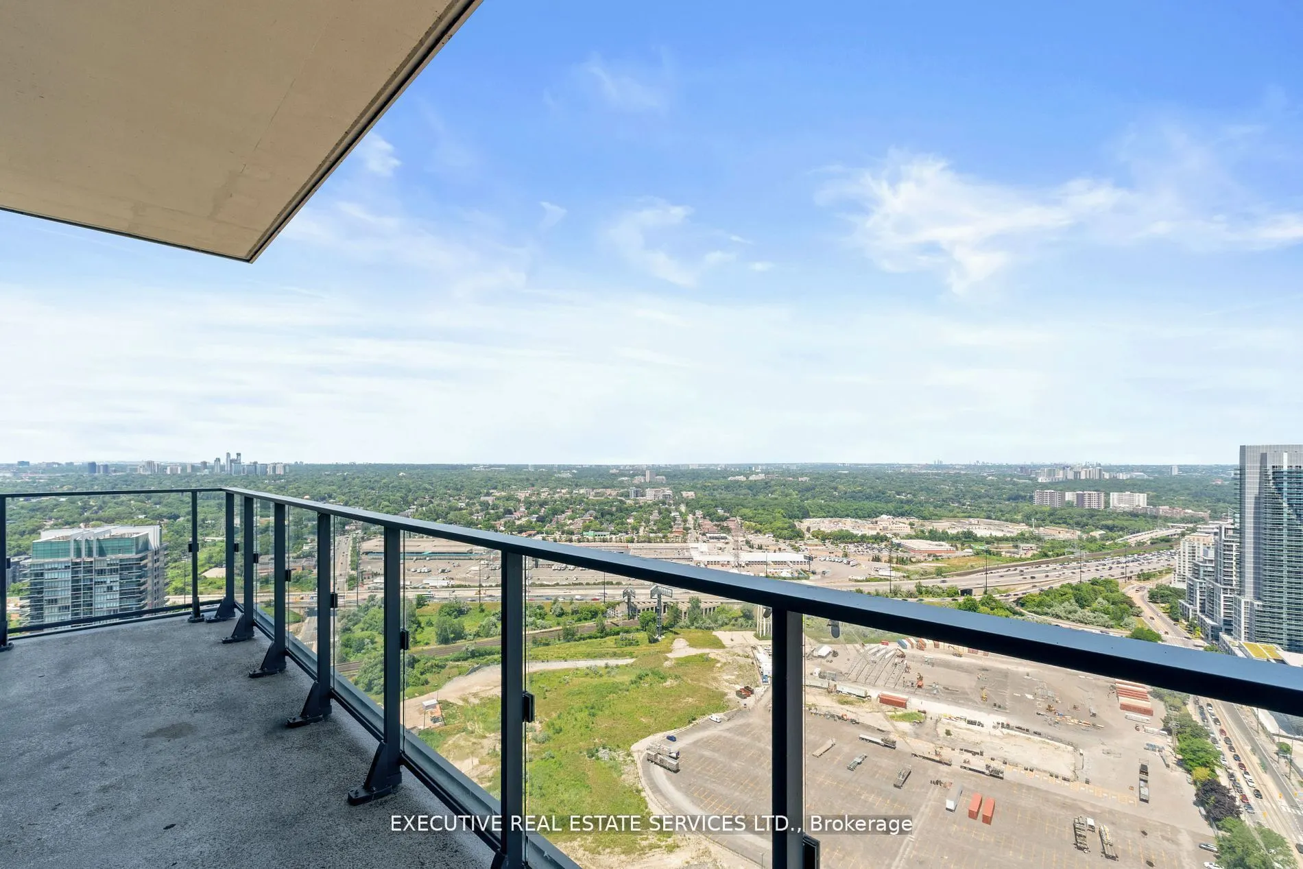2200 Lakeshore Boulevard W, #LPH07