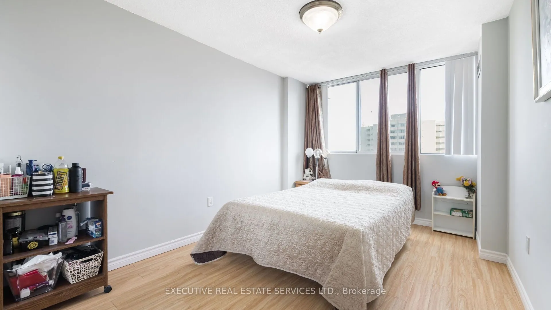 3590 KANEFF Crescent, #2002