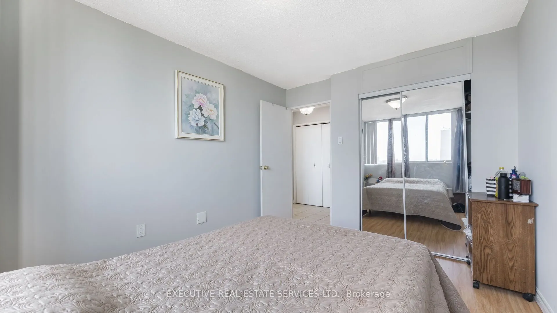 3590 KANEFF Crescent, #2002