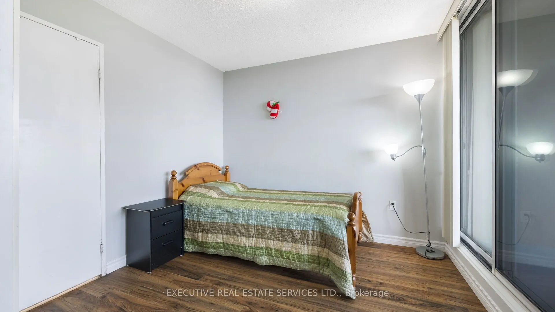 3590 KANEFF Crescent, #2002
