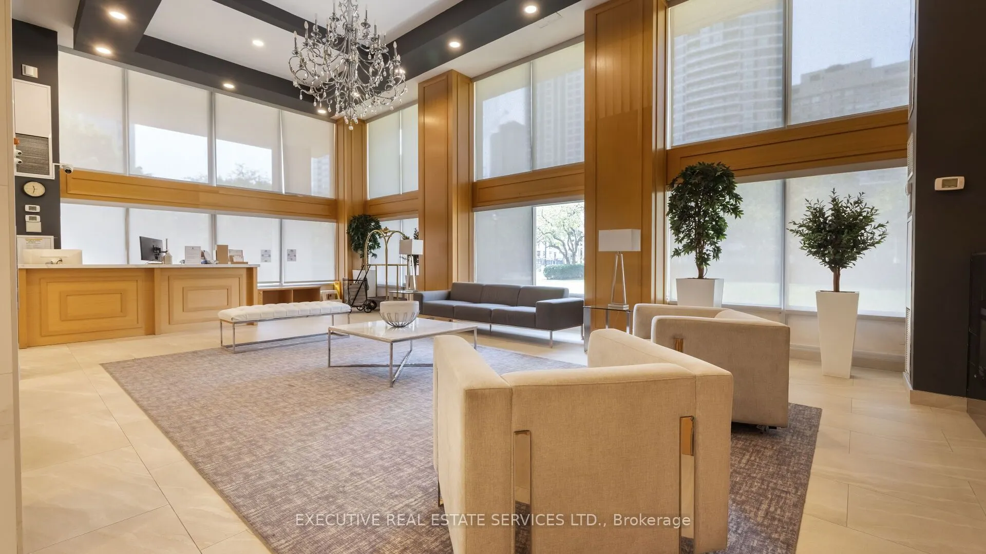 3590 KANEFF Crescent, #2002