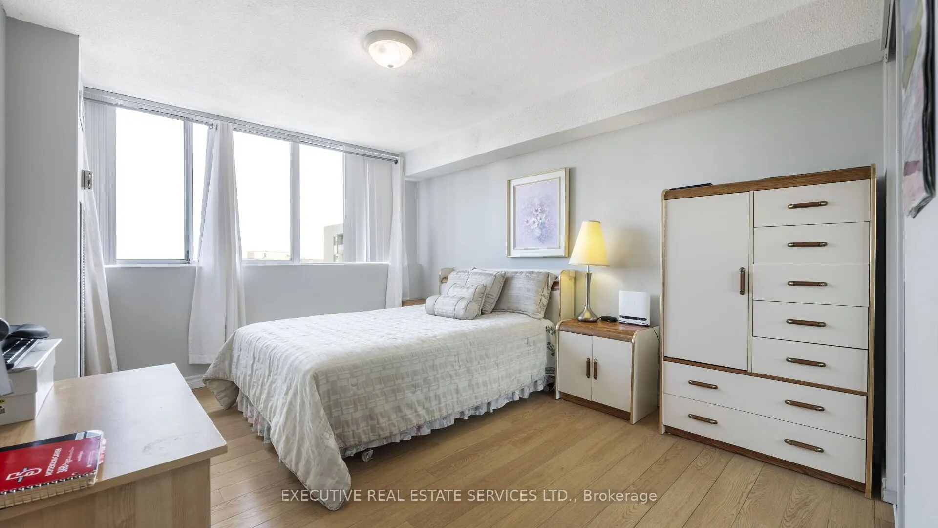 3590 KANEFF Crescent, #2002