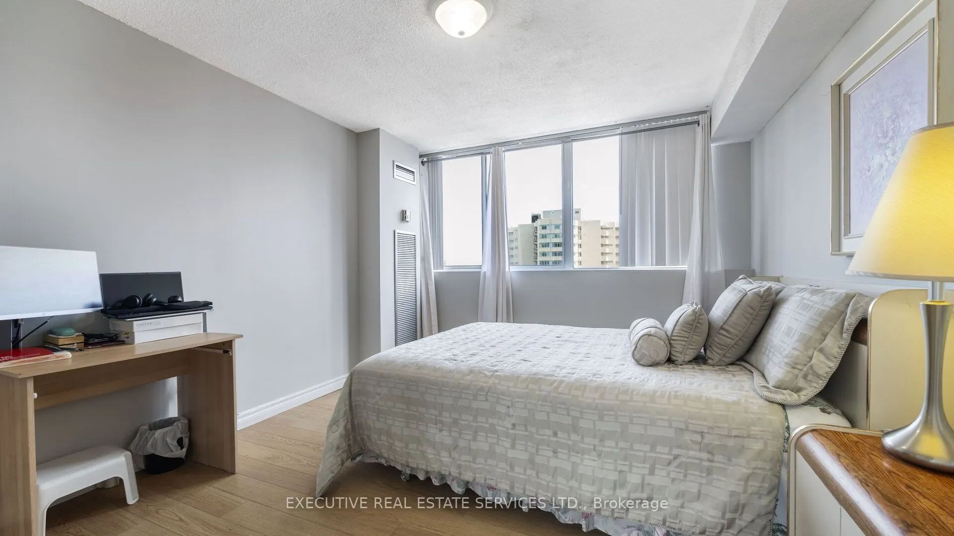 3590 KANEFF Crescent, #2002