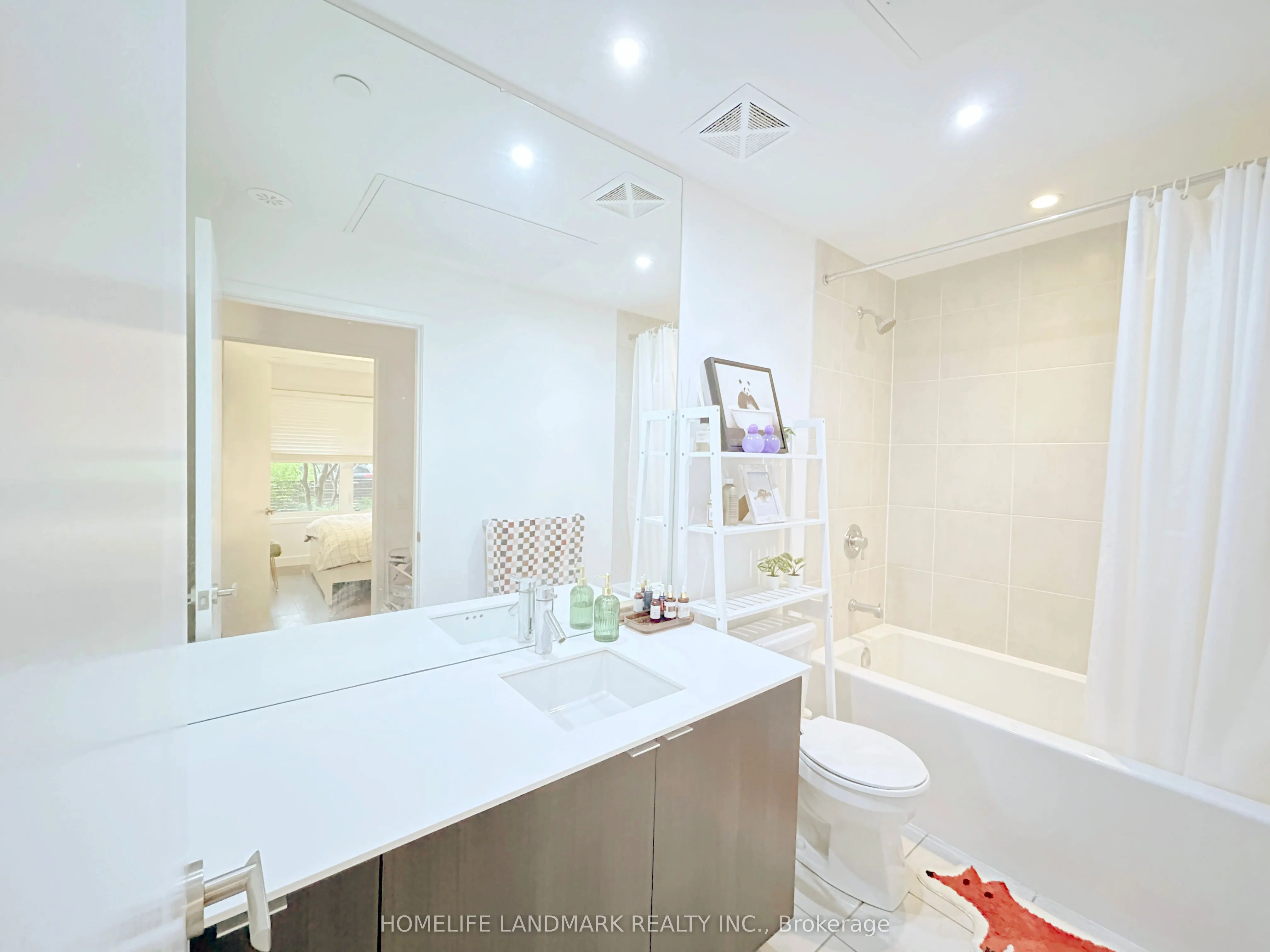 5005 Harvard Road, #101
