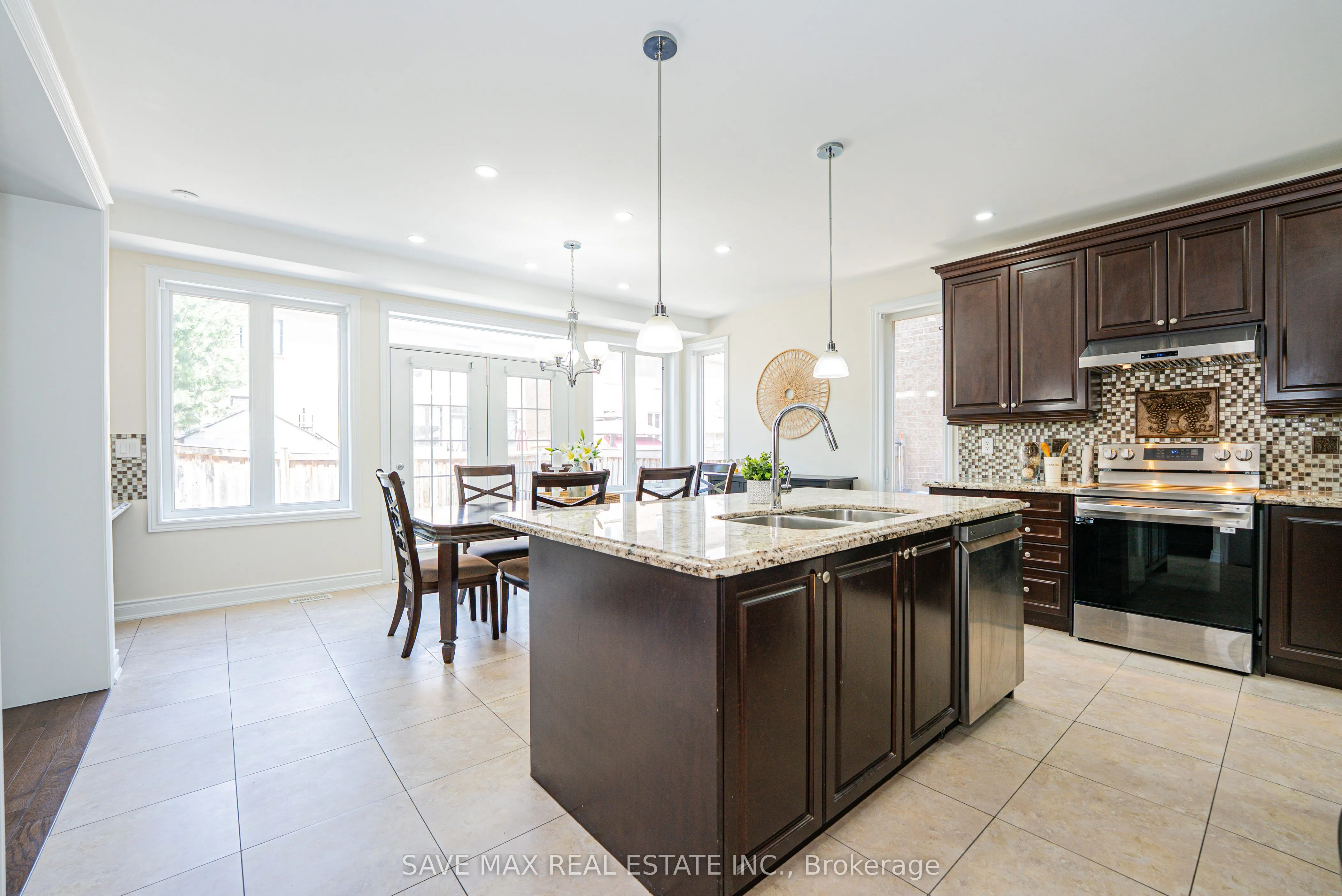 49 Scotchmere Crescent