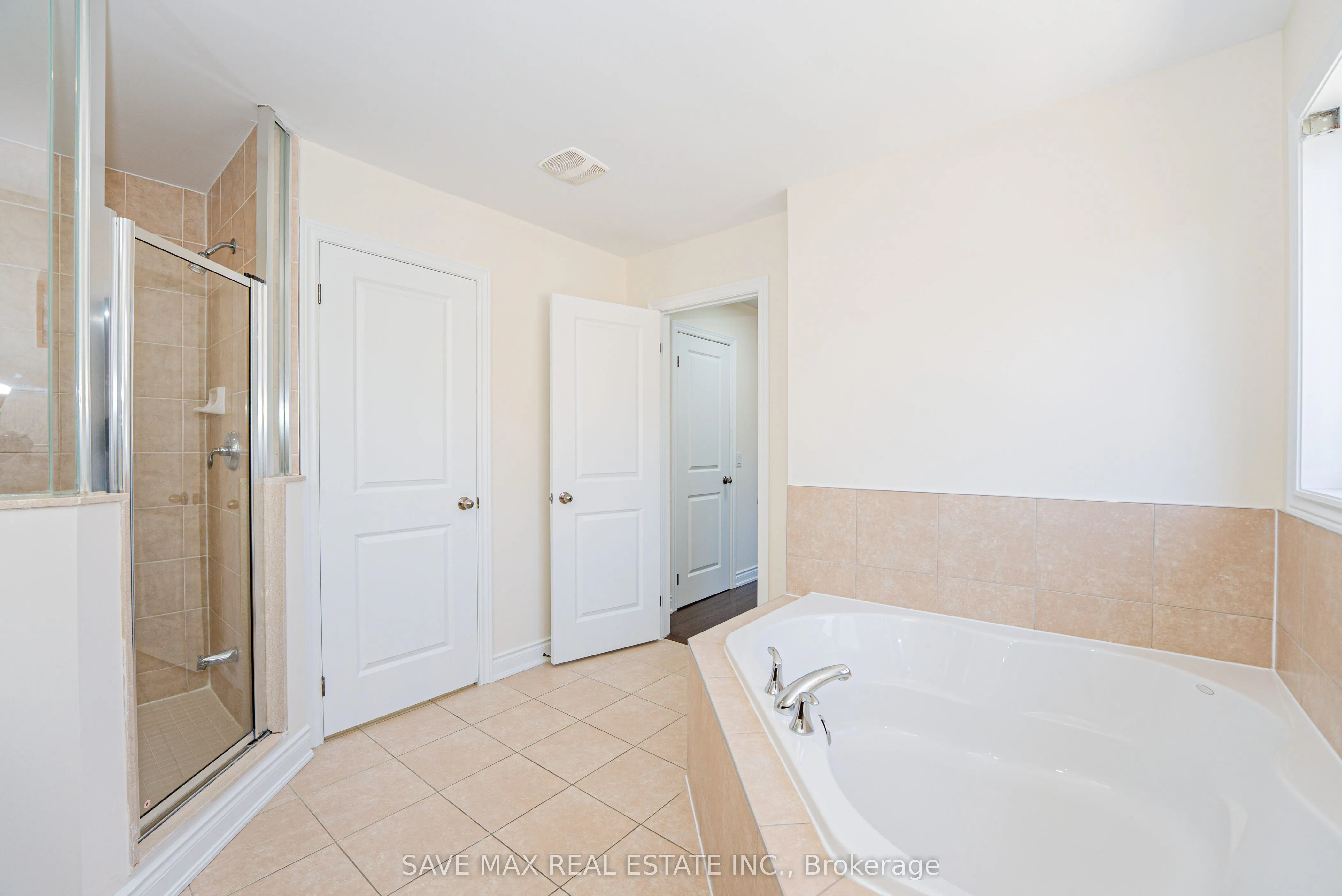 49 Scotchmere Crescent