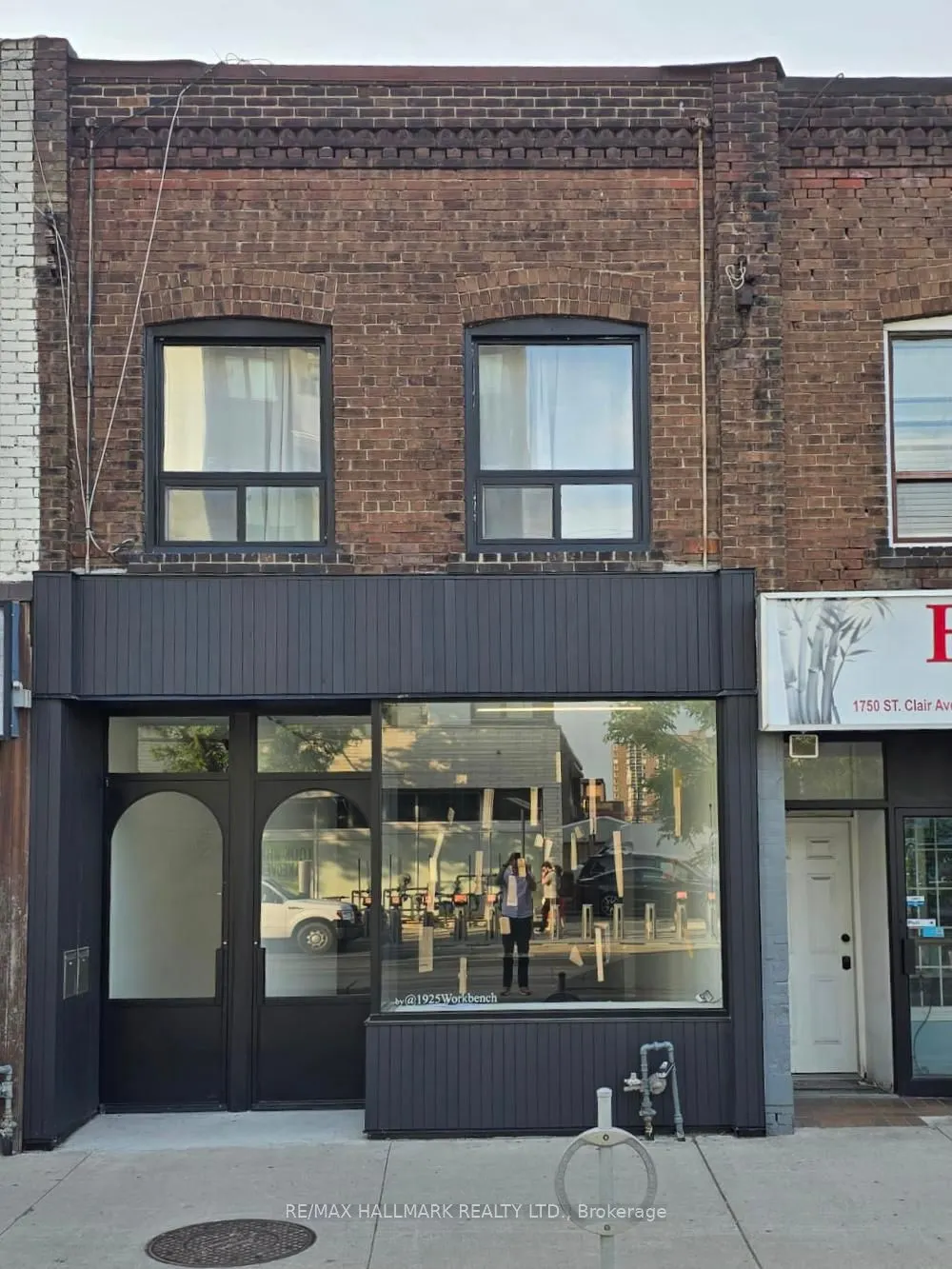 1752 St Clair Avenue W, #Main