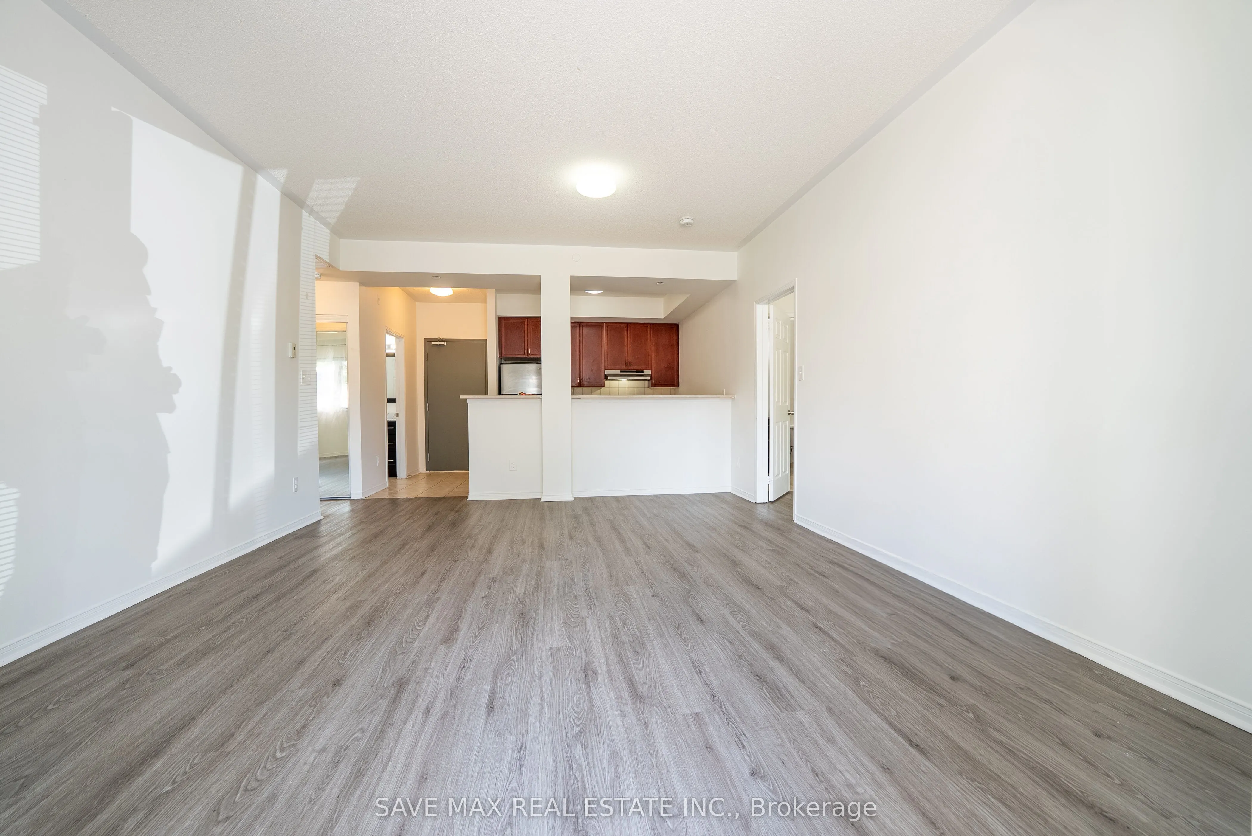 5150 Winston Churchill Boulevard, #102