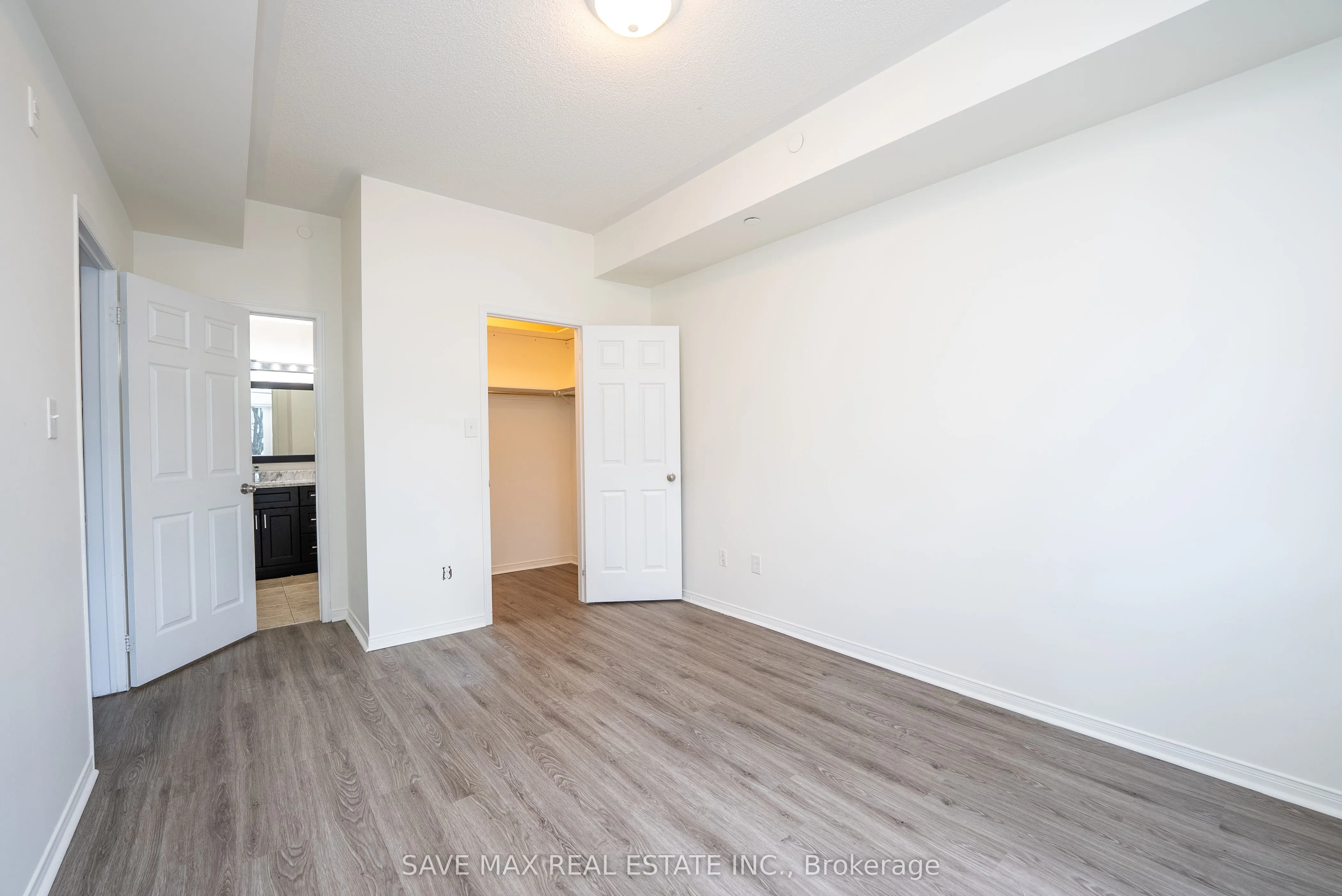 5150 Winston Churchill Boulevard, #102