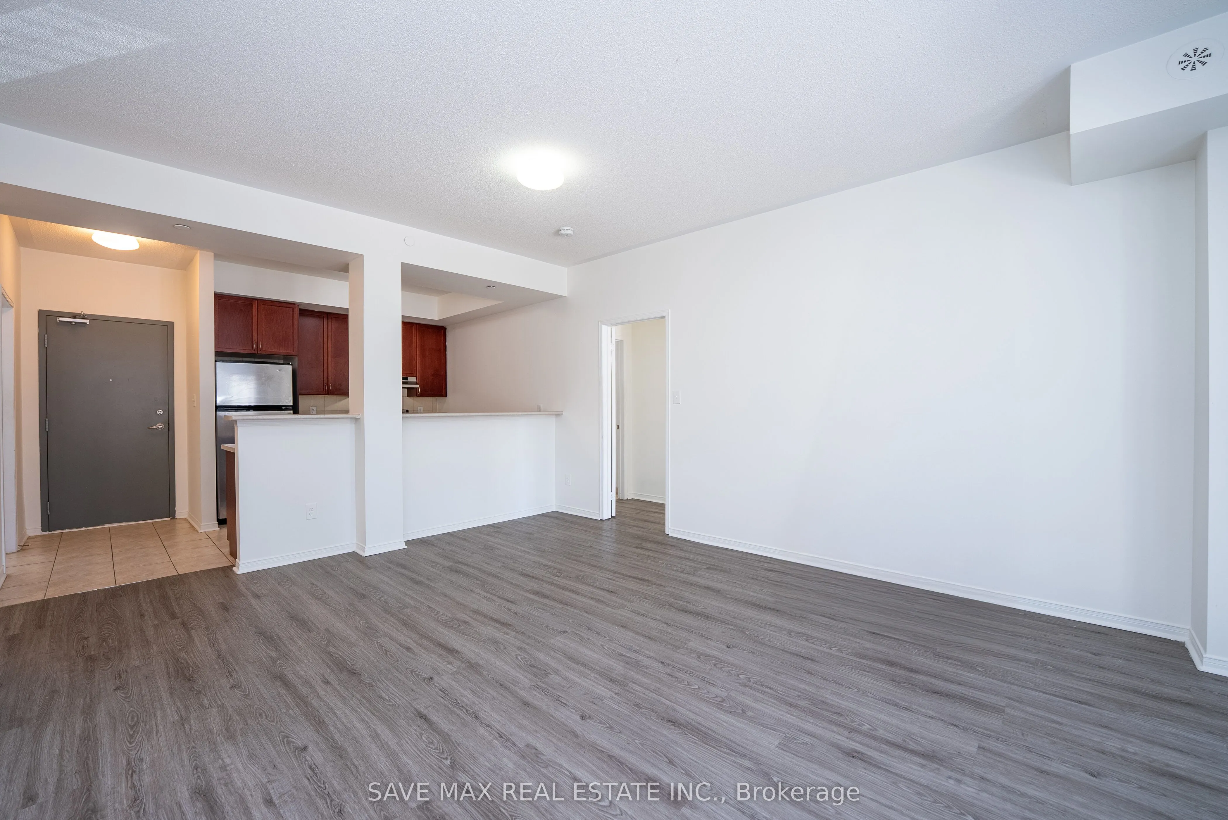 5150 Winston Churchill Boulevard, #102