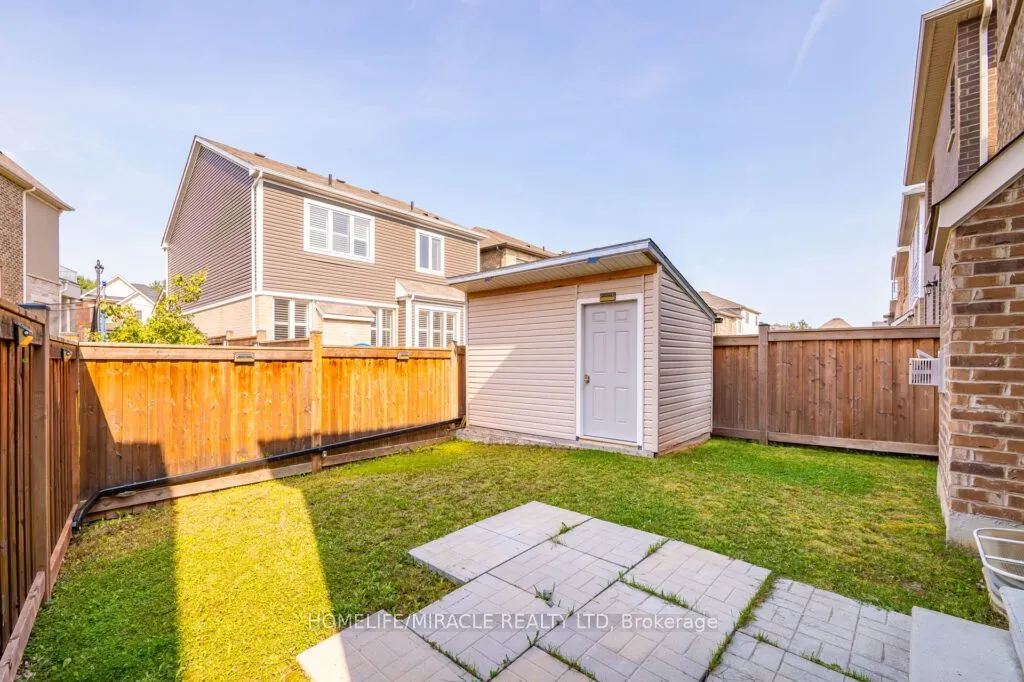 1335 Rose Way