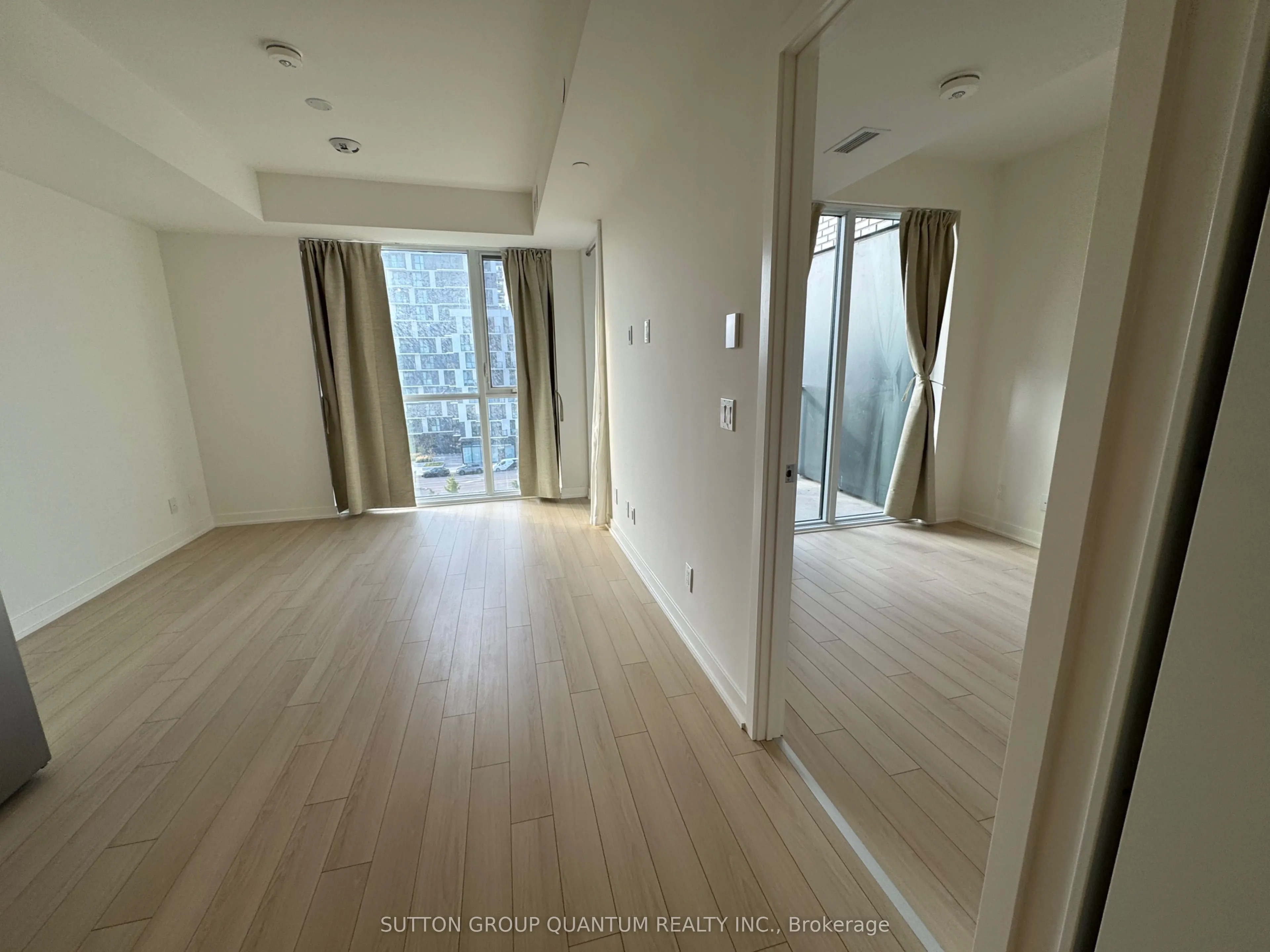 3079 Trafalgar Road, #607