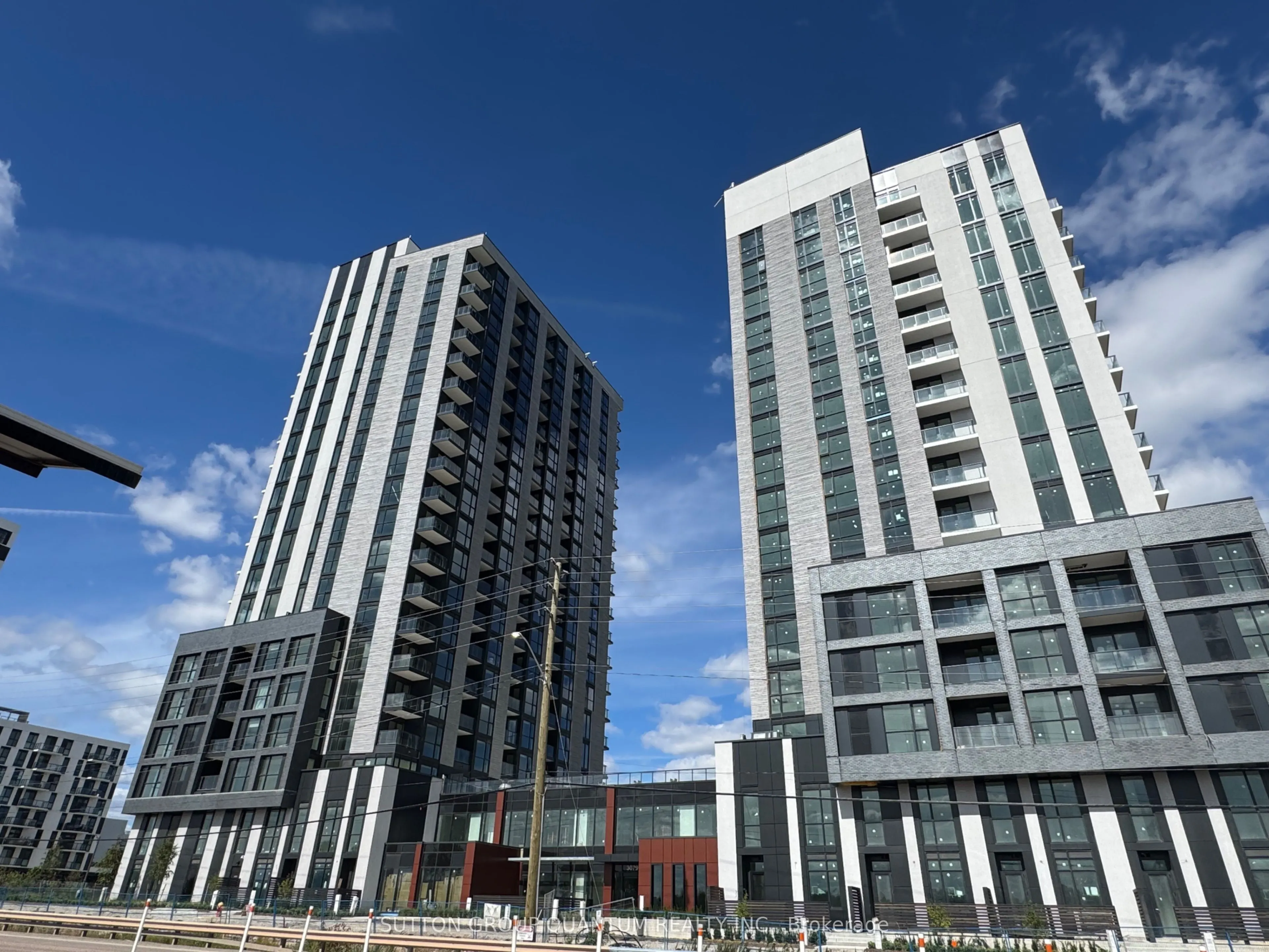 3079 Trafalgar Road, #607