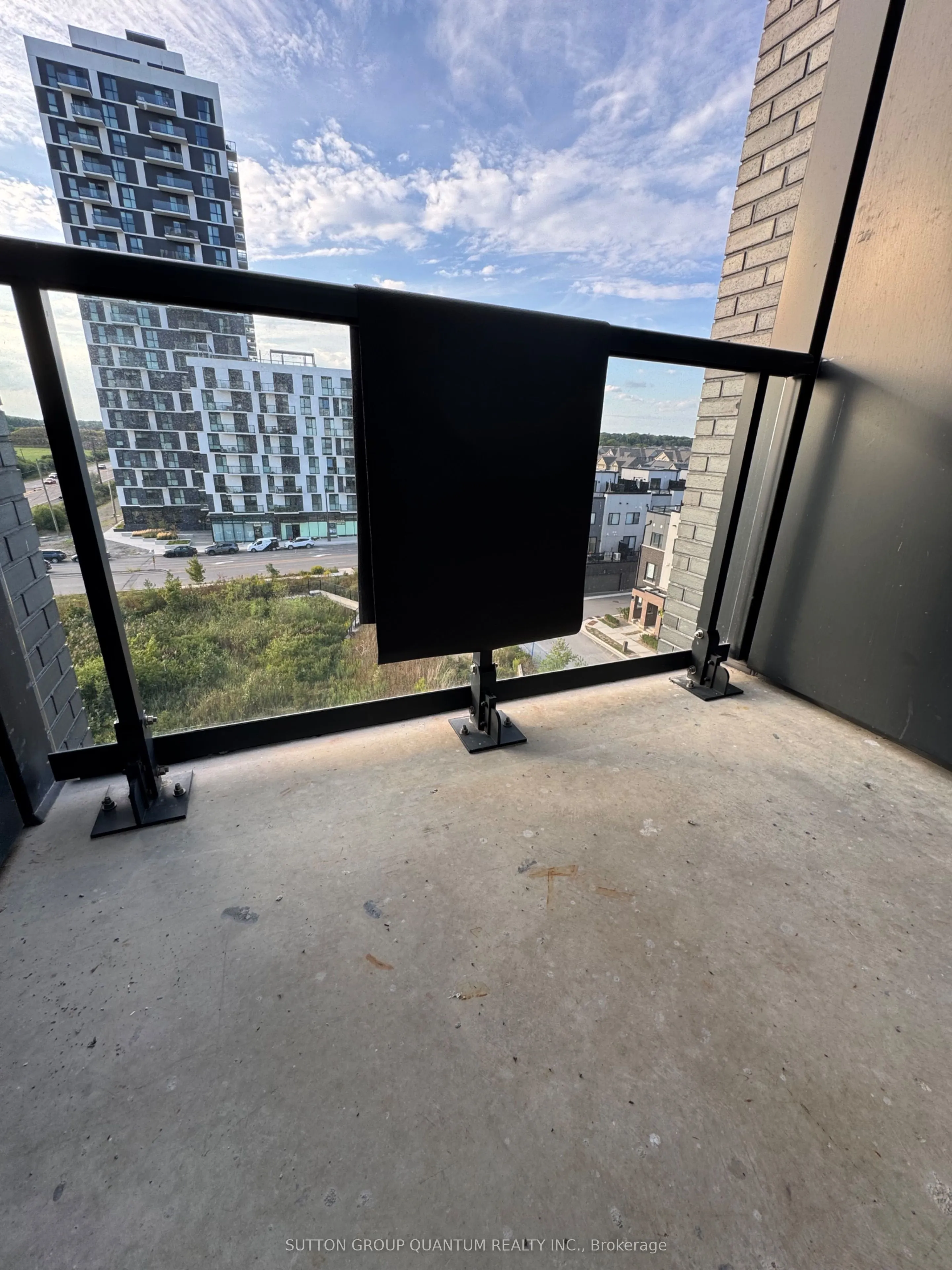3079 Trafalgar Road, #607