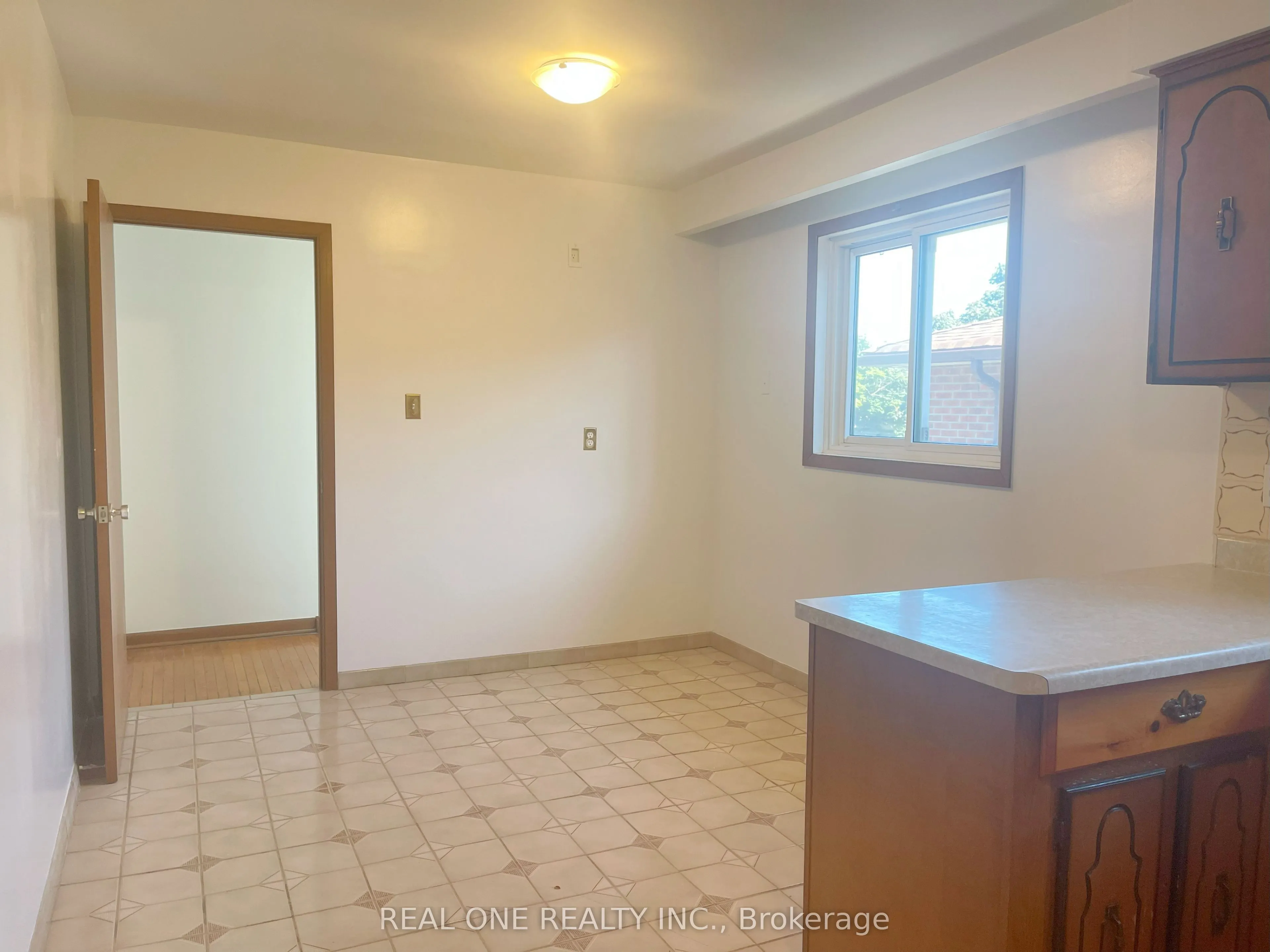 3217 Lednier Terrace