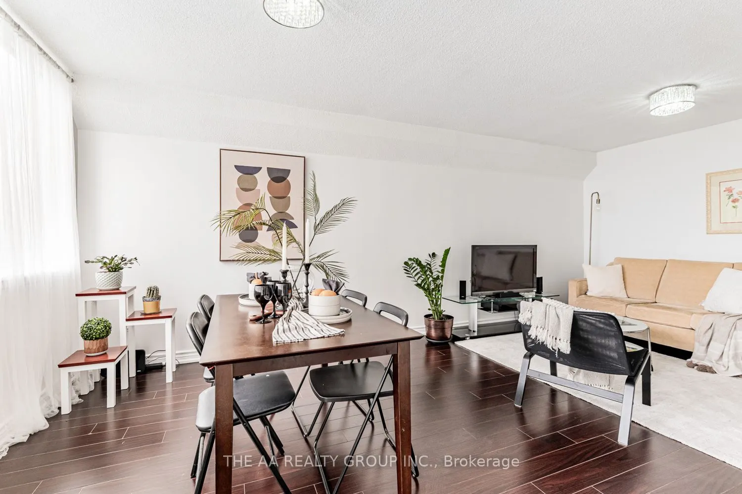 21 Markbrook Lane E, #1004