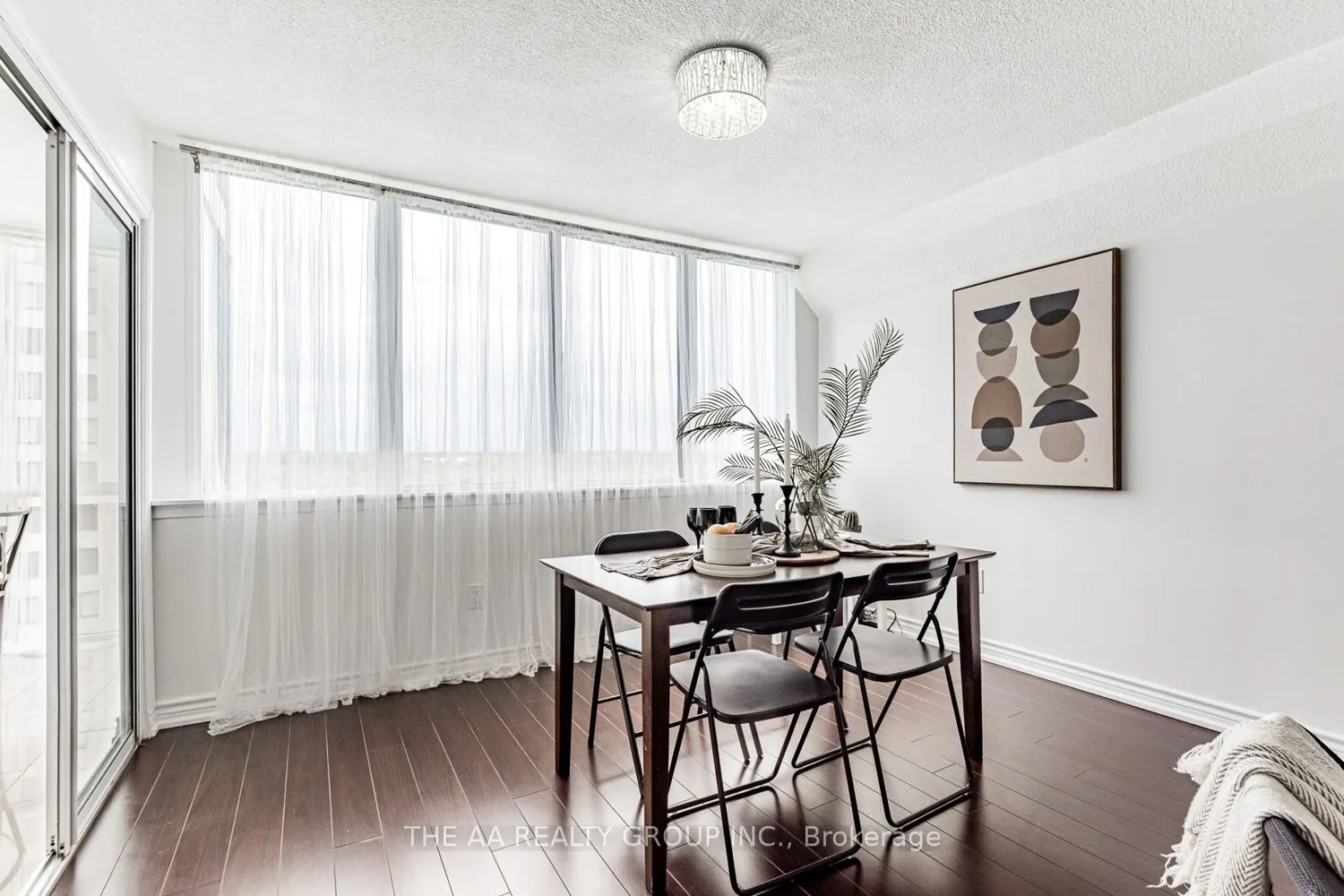 21 Markbrook Lane E, #1004