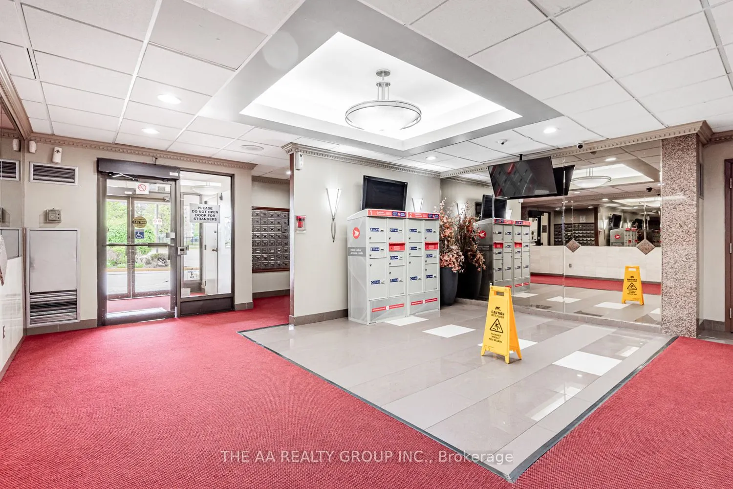 21 Markbrook Lane E, #1004