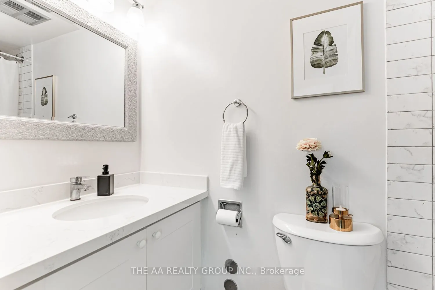 21 Markbrook Lane E, #1004